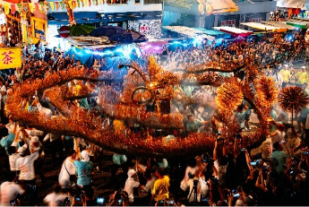 Tai Hang Fire Dragon Dance
