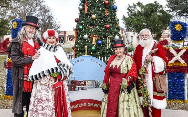 Celebrate the Holidays in Boerne at Dickens on Main