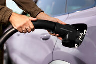 Accès au réseau de recharge Tesla pour les clients Porsche