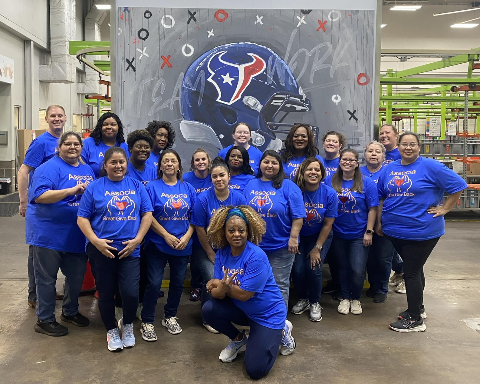 Associa Principal Group of Houston Helps Feed Homeless In 18 Texas Counties.