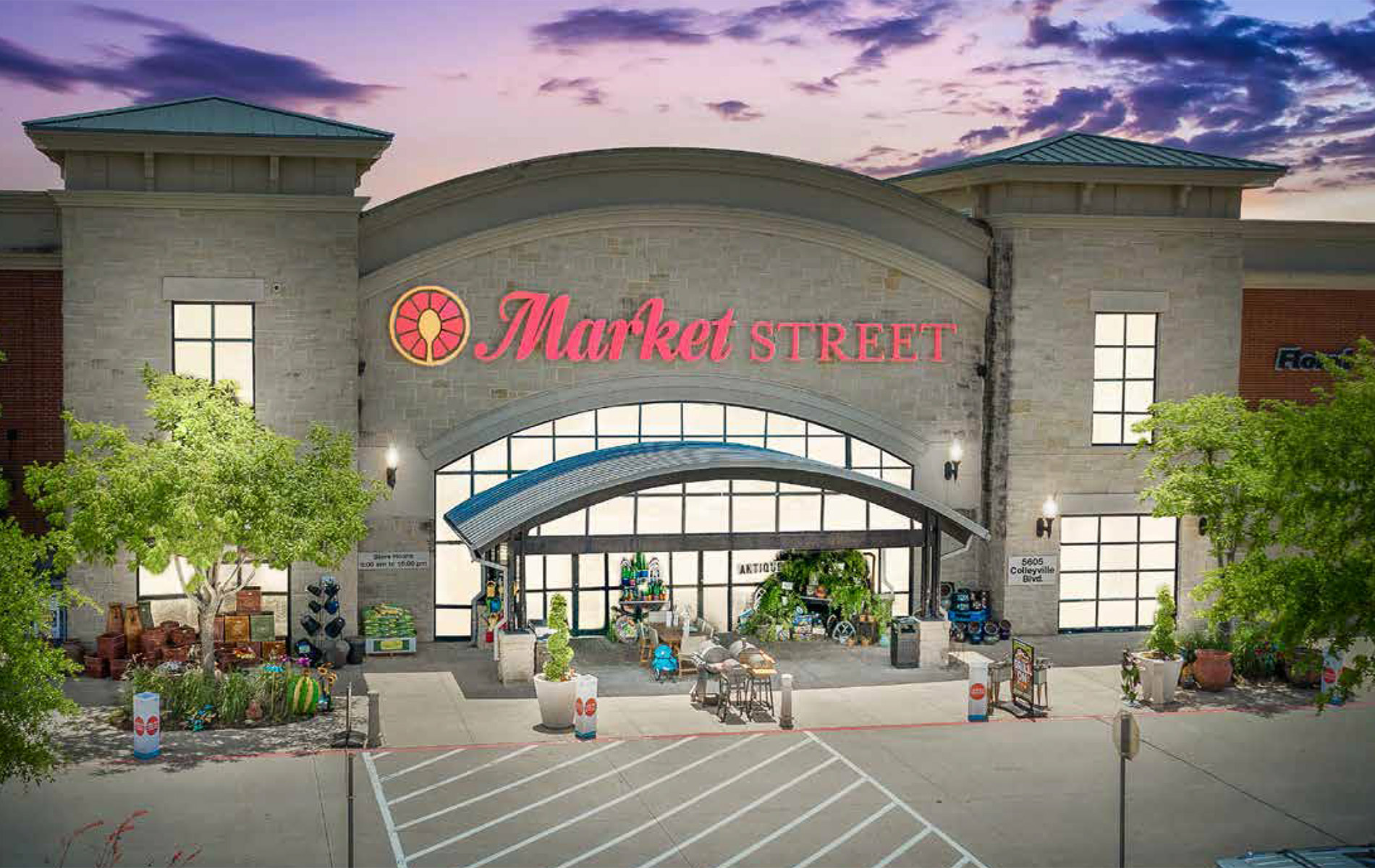 Market Street grocers in Town Center Colleyville