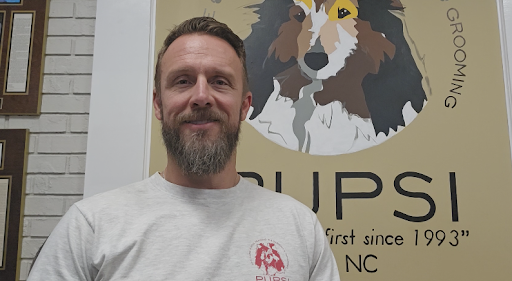 Dog Training Expert Trace Essex Shares Tips to Avoid Grooming Day Stress in HelloNation