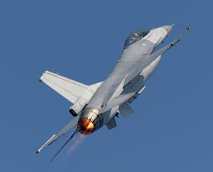 F-16 supersonique