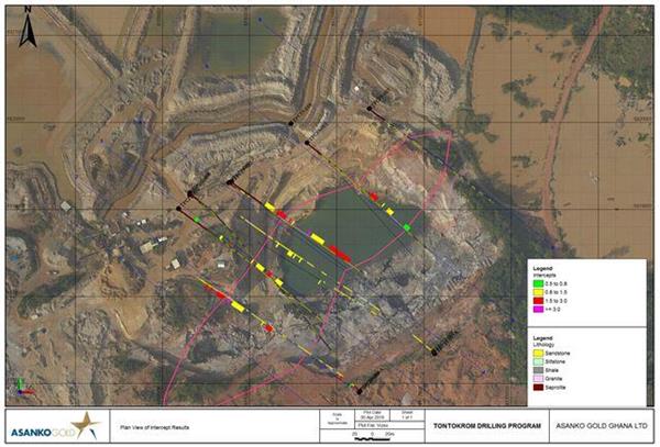 Figure 2: Tontokrom Target showing planned and drilled hole locations for the Phase 1 drilling  program as well as the small scale mining pit (filled with water)