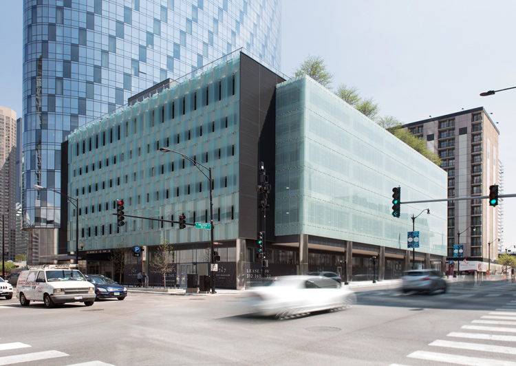 727 West Madison Parking Structure, Chicago, IL by FitzGerland Associates. Photo by Kelly Drake Photography.