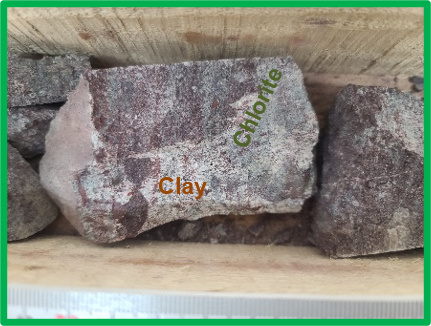 Chlorite and Clay coated fracture surface close-up