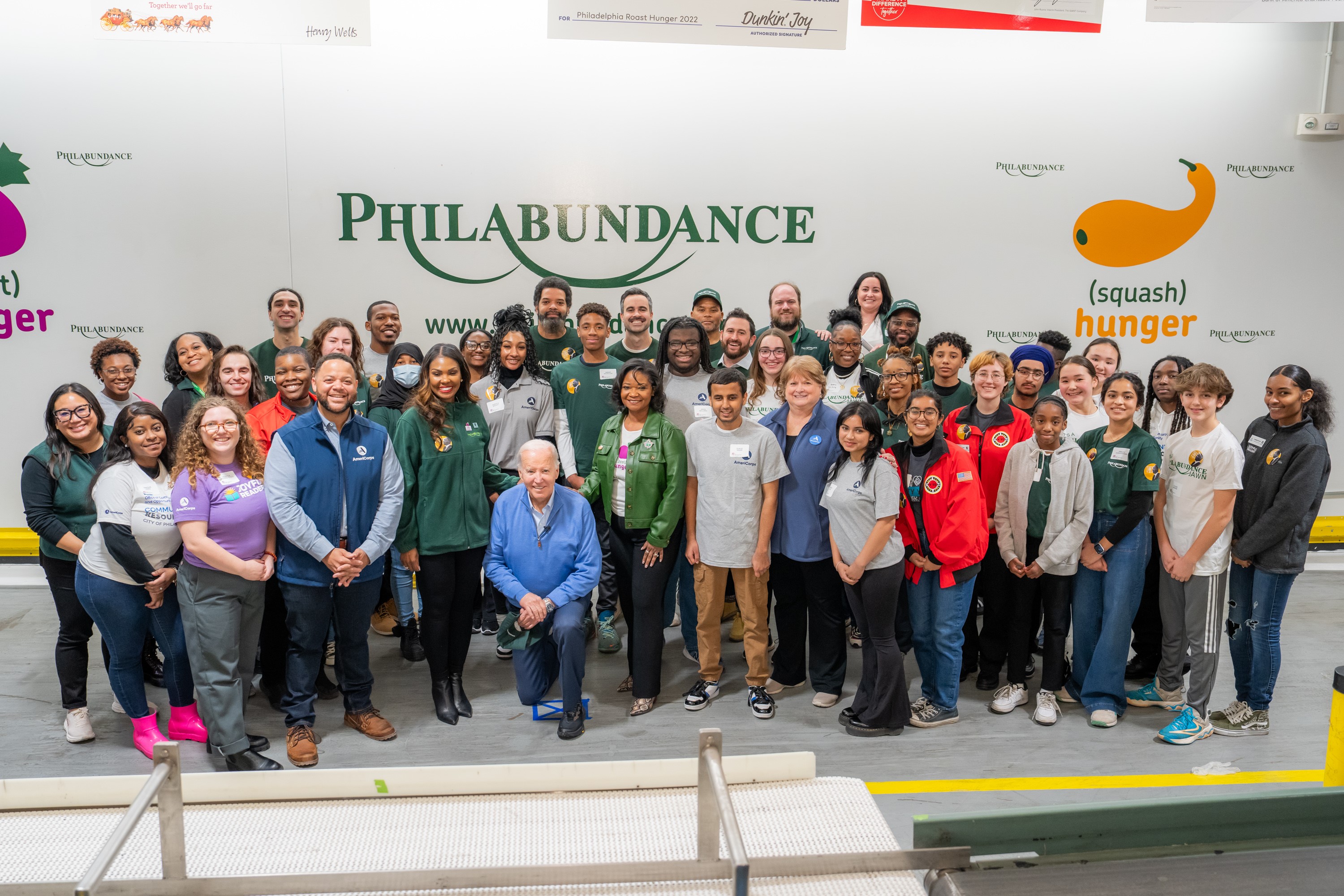 President Biden, CEO Smith at Philabundance