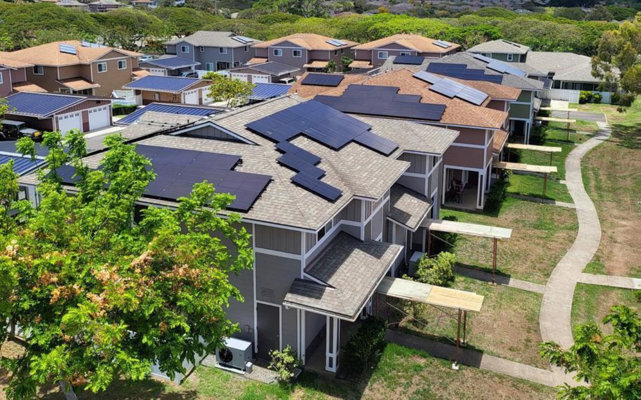 Multiple residential HoluPower energy storage and solar system units connected in an energy network or “cluster”.