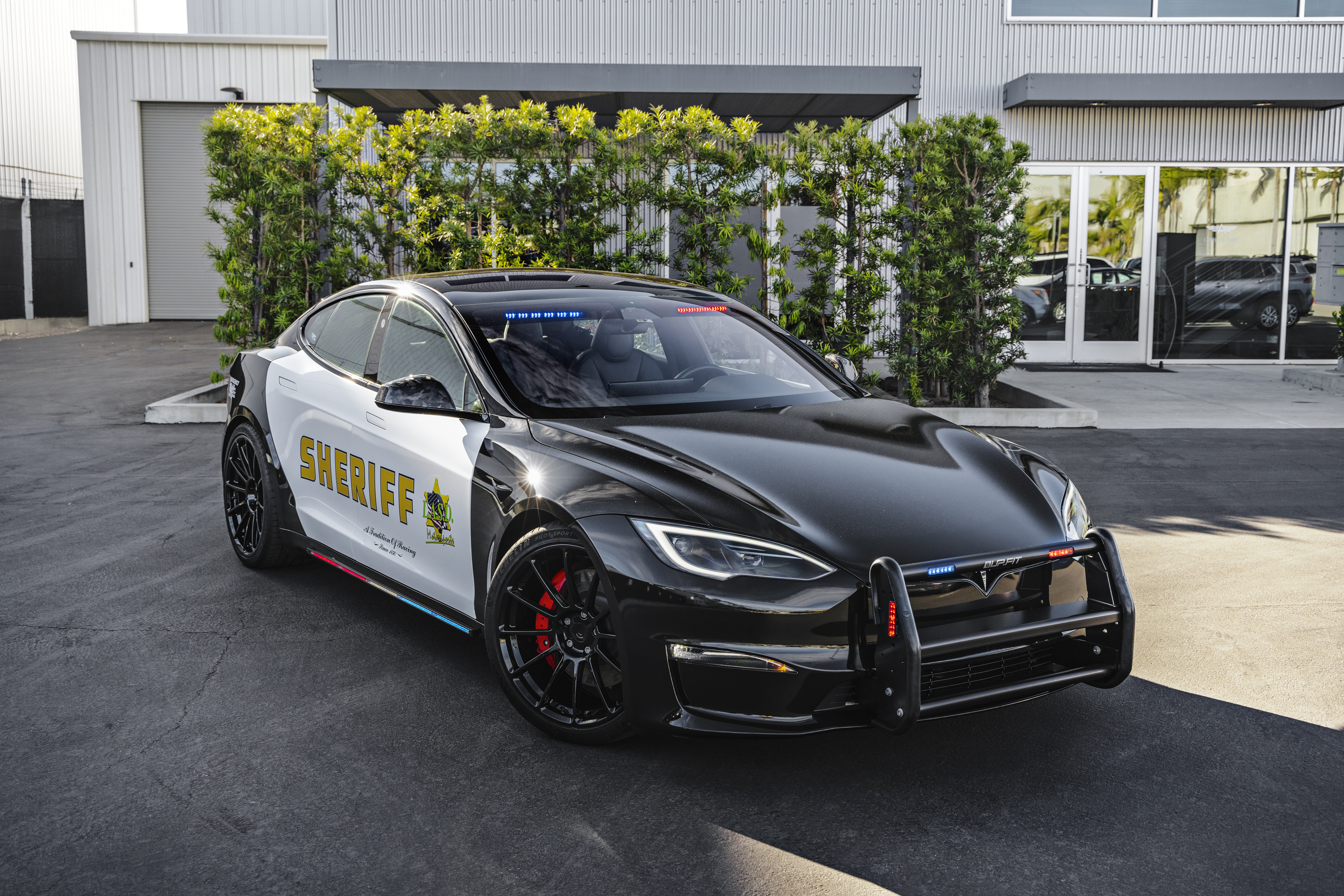 Tesla Model S Plaid Los Angeles Sheriff Dept by UP.Fit Unplugged Performance 3840px Image  (5)