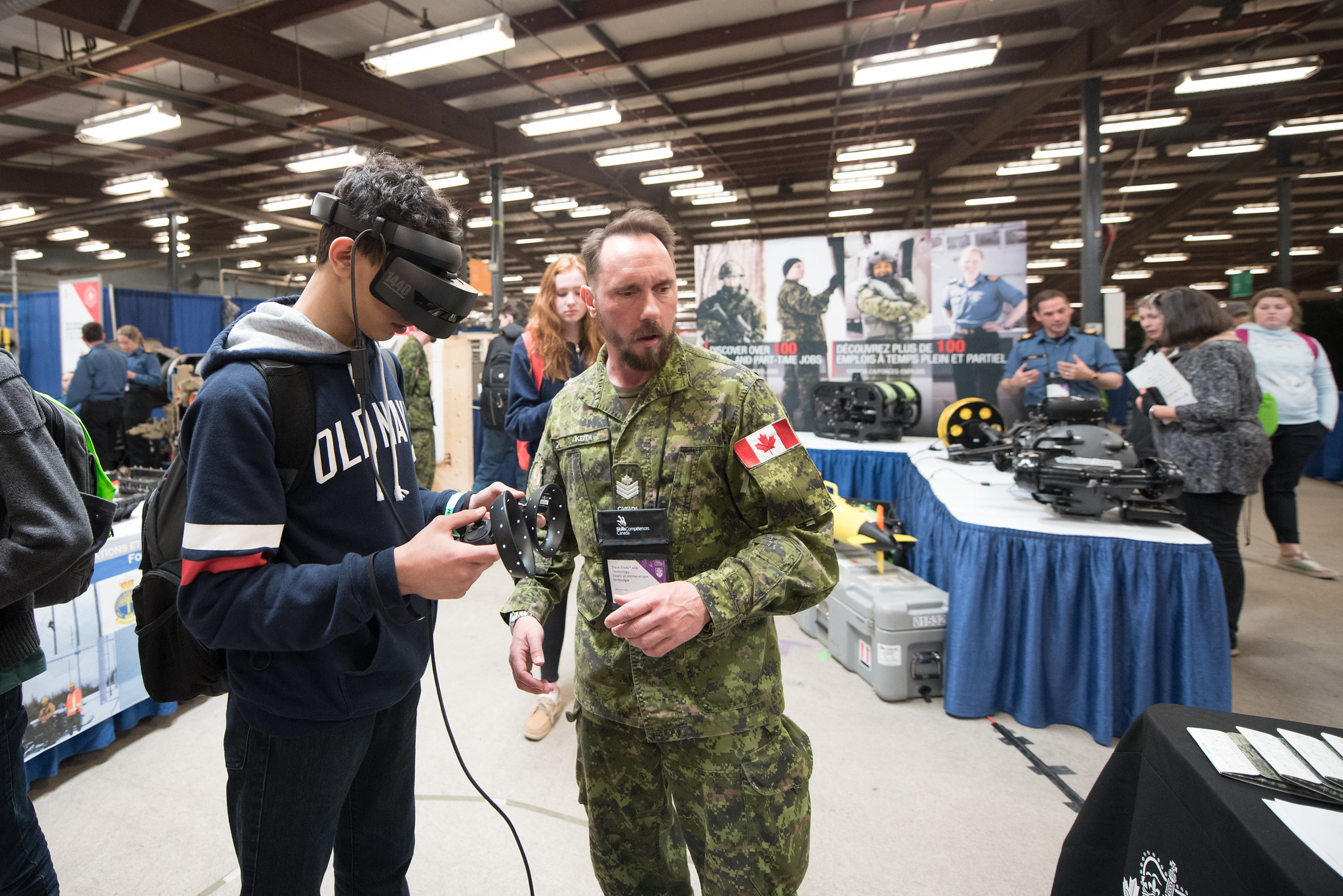  Visitez le stand des Forces armées canadiennes aux Olympiades canadiennes des métiers et des technologies 2022, à Vancouver.