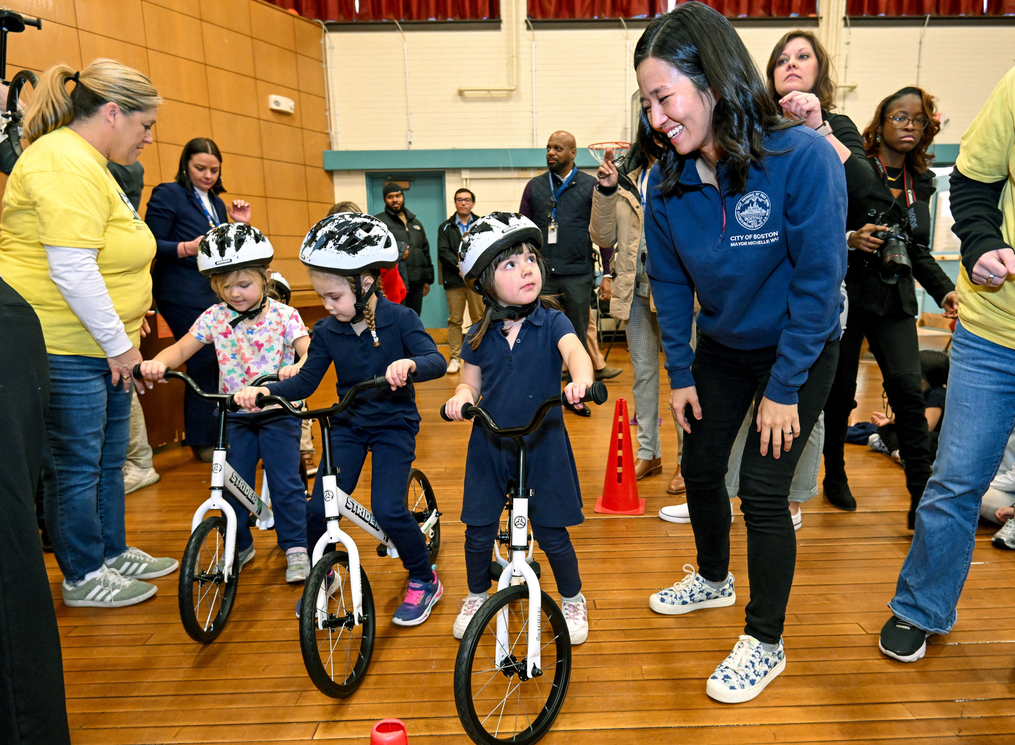 Mayor Michelle Wu & Red Sox Alum Lenny DiNardo Deliver All Kids Bike Program To Boston Kindergarteners