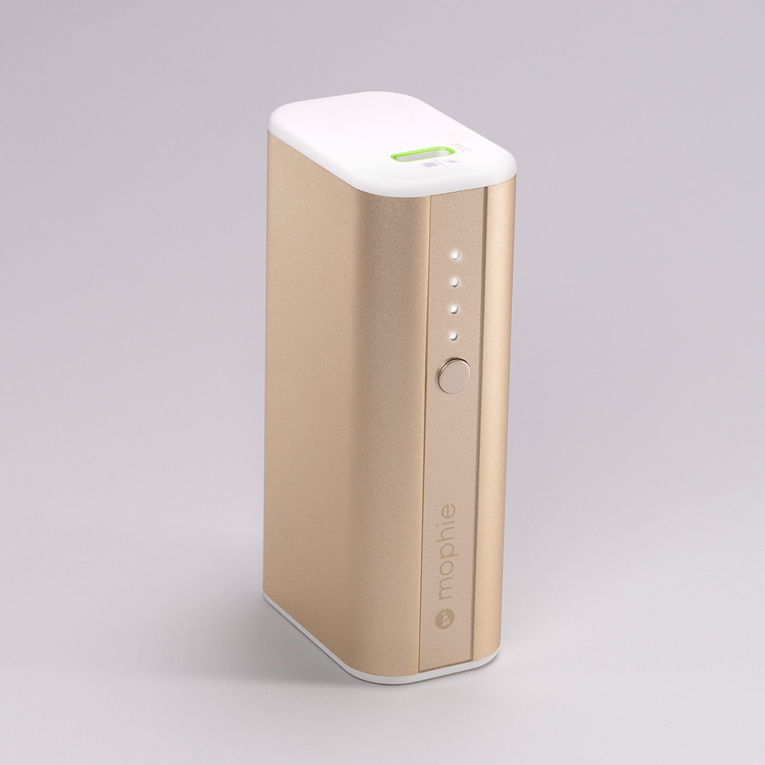 The powerstation mini contains a 5,000 mAh internal battery and offers up to 20W of USB-C PD power to quickly charge iPhone, AirPods, or iPad.