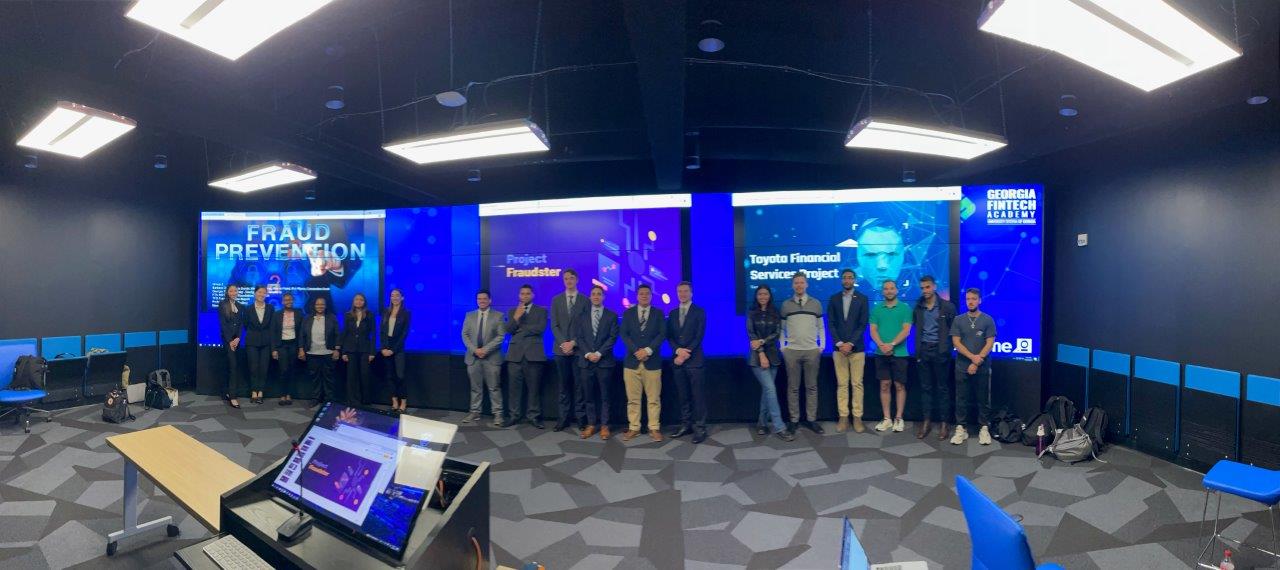 Fintech Academy students at the end of a presentation