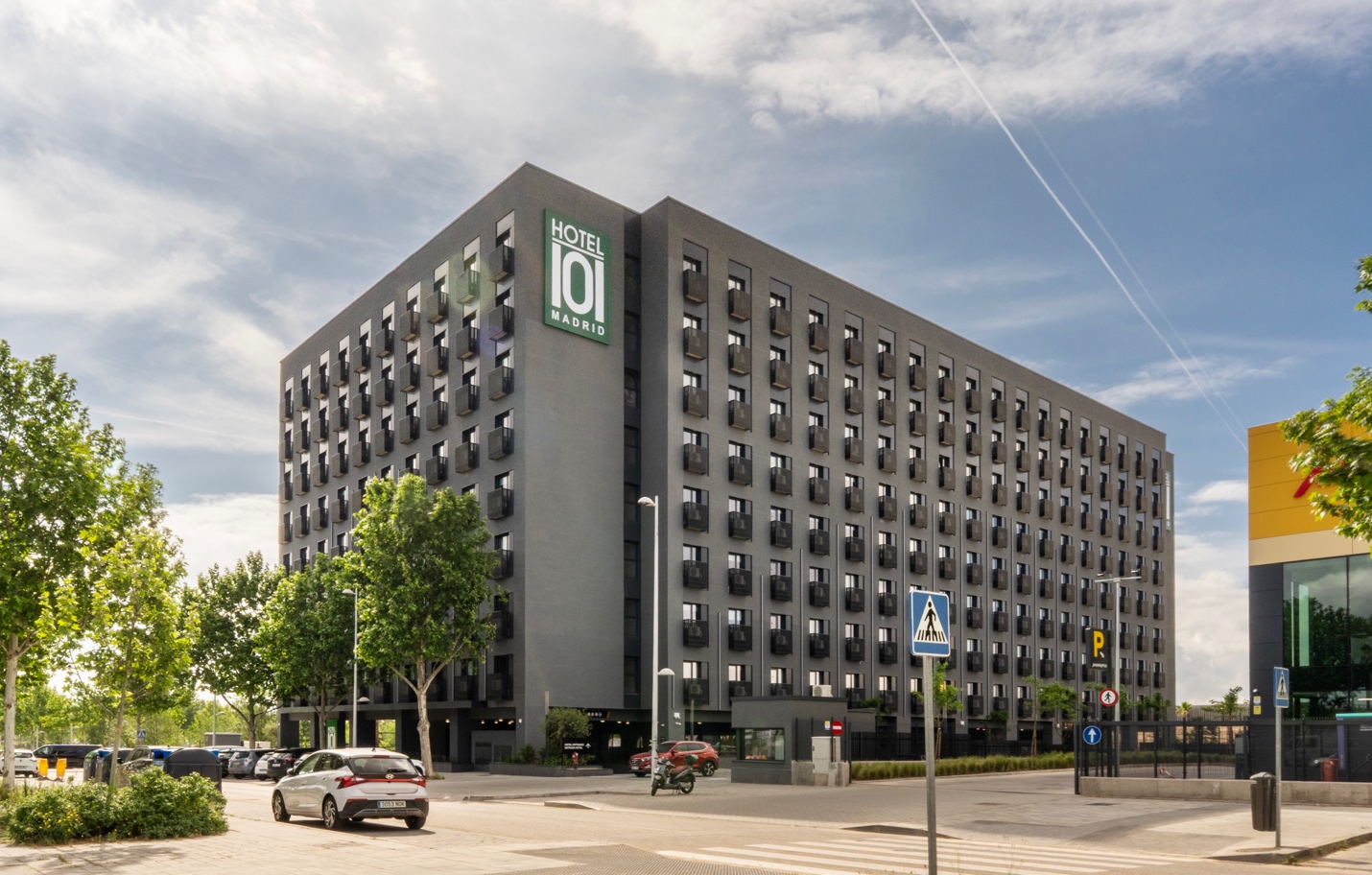 Latest Photo of 680-room Hotel101-Madrid