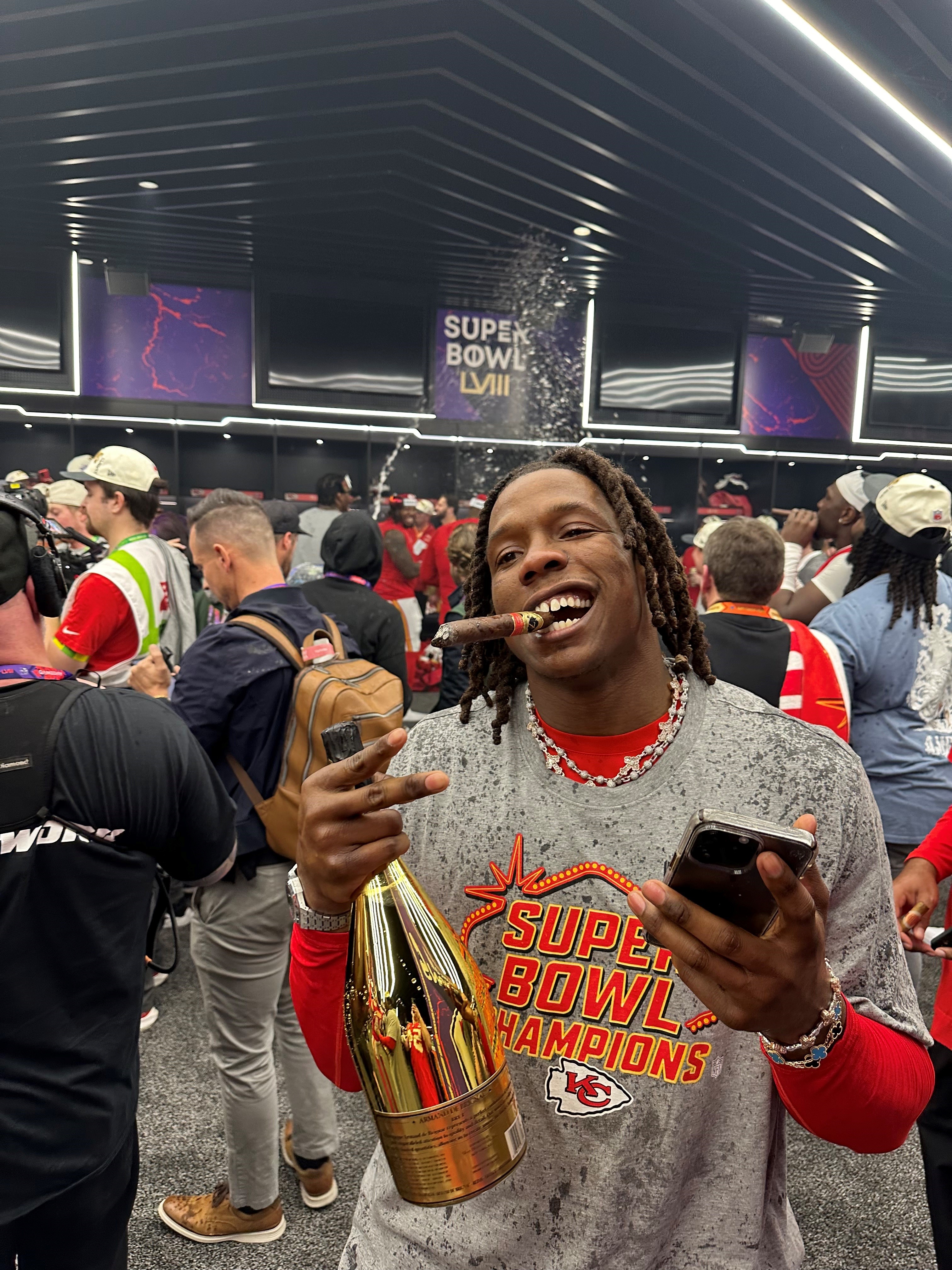 Kansas City Chiefs Celebrate Historic 2024 Super Bowl Victory with El Septimo Cigars