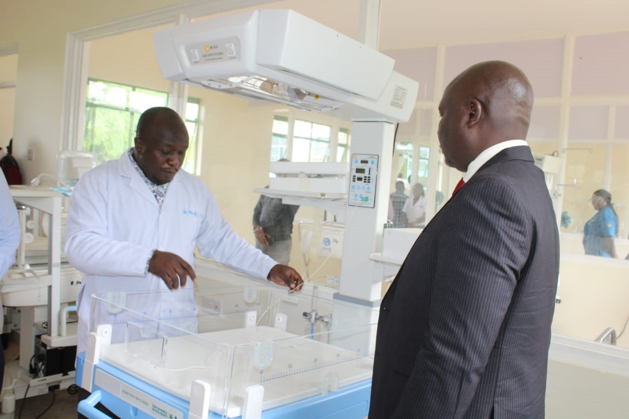 Kitui County Governor H.E. Julius Malombe at newborn care unit at Ikanga Sub-County