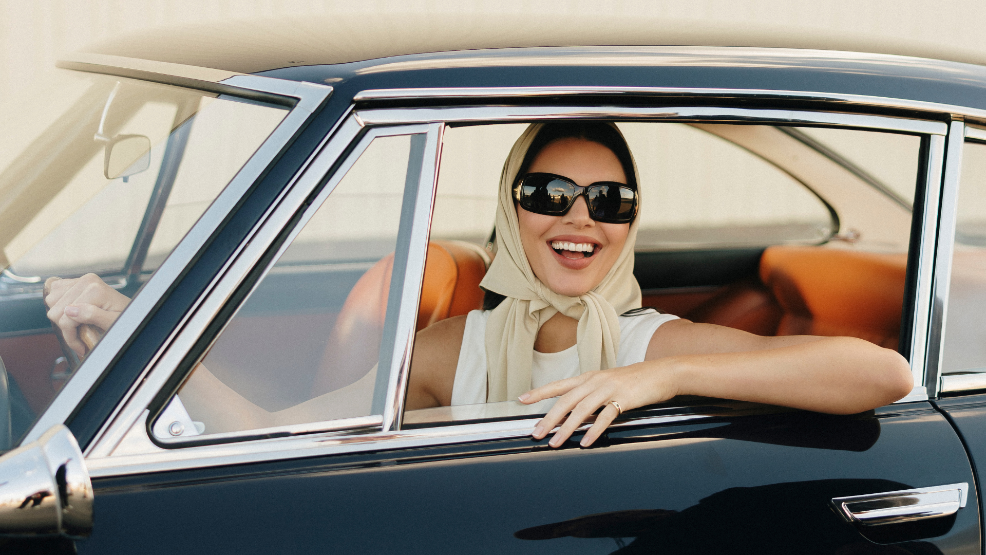 BetonKendallYouTubeHero