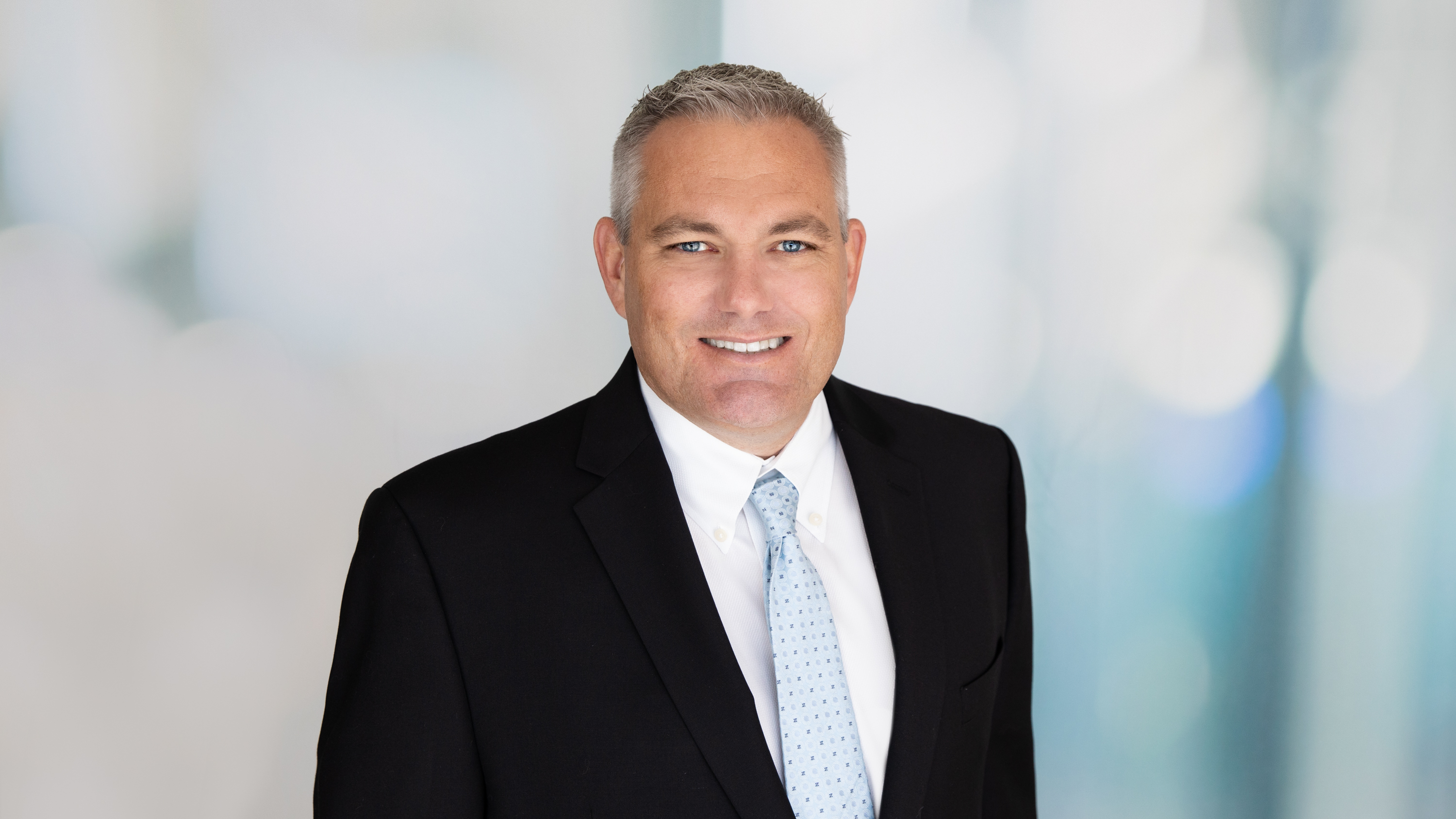 NXP Semiconductors Names Bill Betz as Executive Vice President and Chief Financial Officer