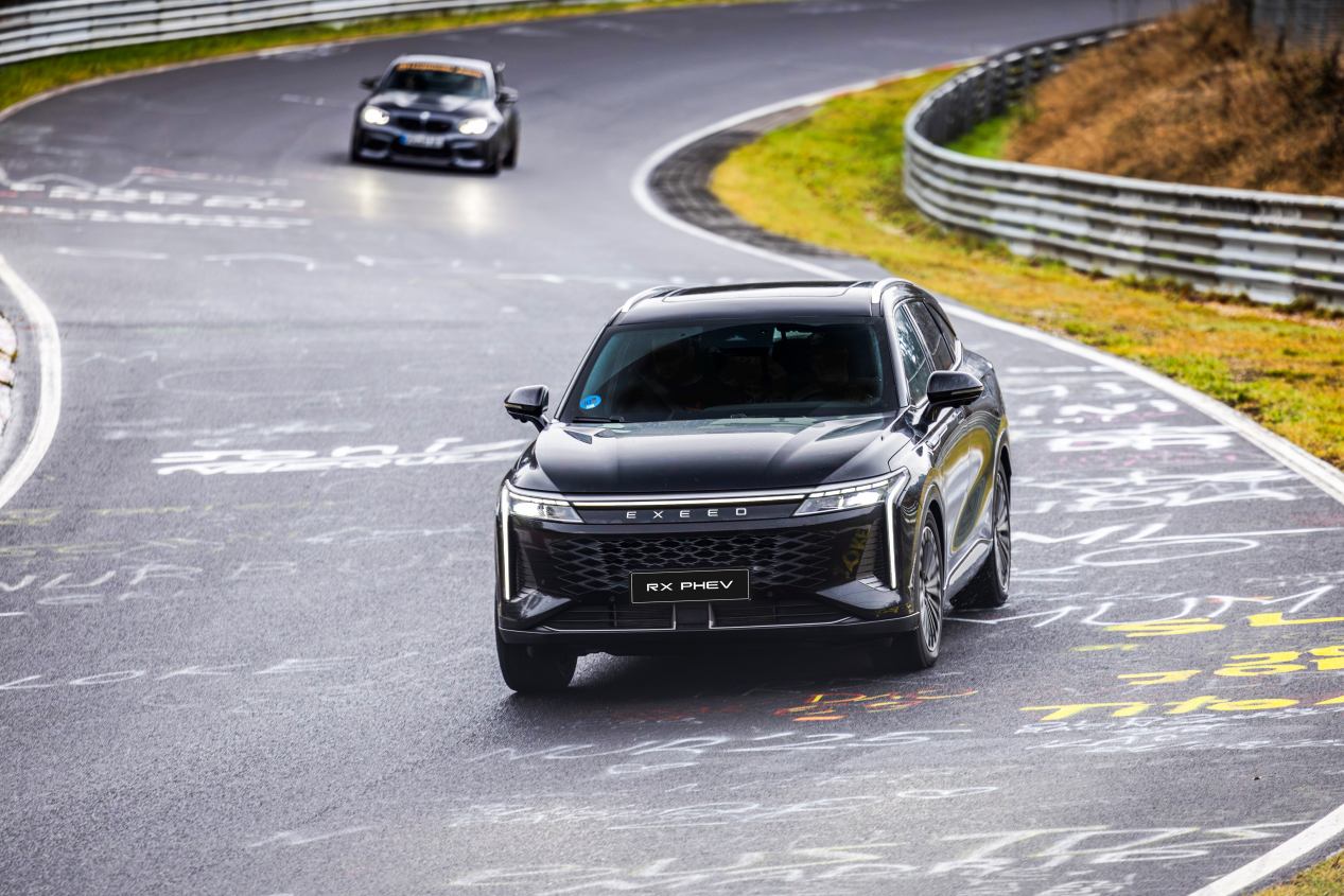 EXEED delivered 12,021 vehicles globally in November, with strong growth in Europe and solid momentum across Middle East markets.