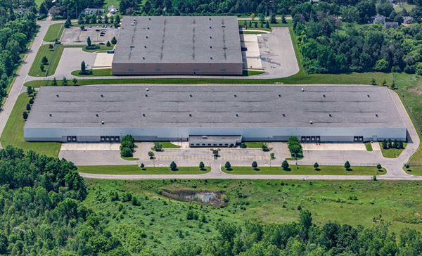 This 407,500 square foot industrial facility lies on over 20 acres and is an asset of unique size in this market, with typical distribution warehouses averaging only 180,000 square feet. Sealy will continue to maintain its institutional quality ownership during its strategic hold period. 