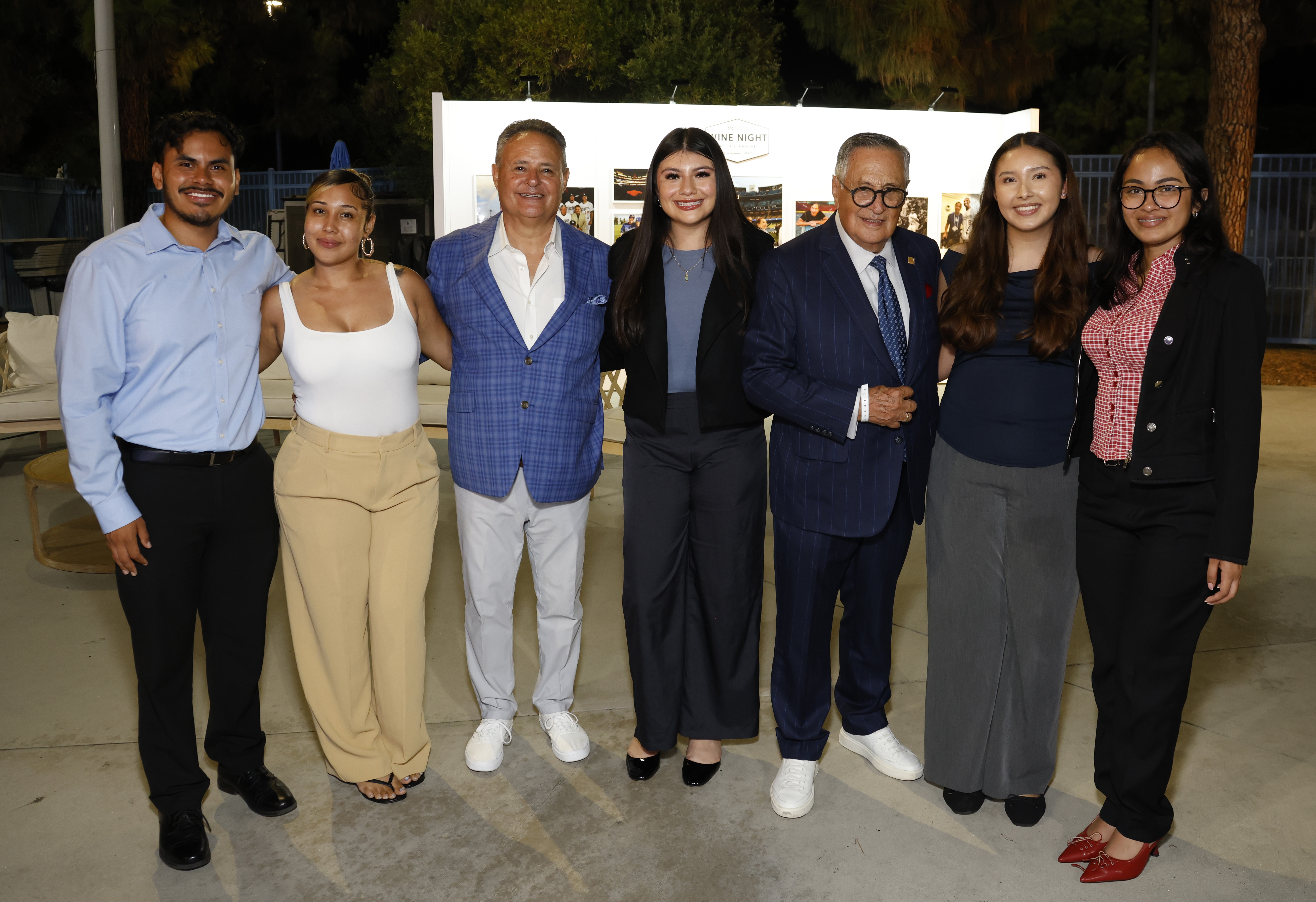 Photo by Eddie Sakaki