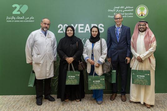 Le King Faisal Specialist Hospital and Research Center (KFSH&RC) honore deux décennies d’engagement sincère de la part de ses employés