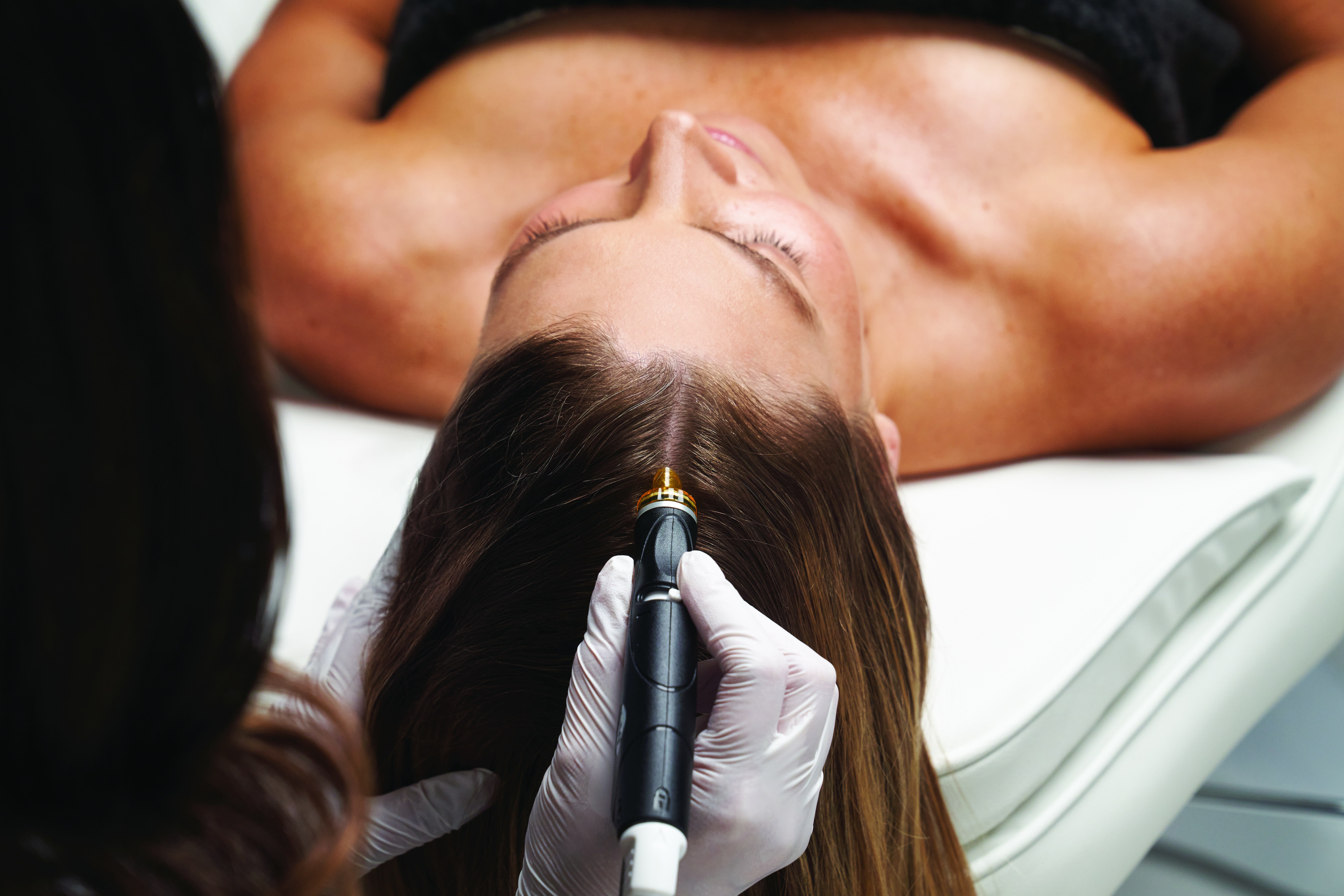 HydraScalp® with Keravive™ Treatment