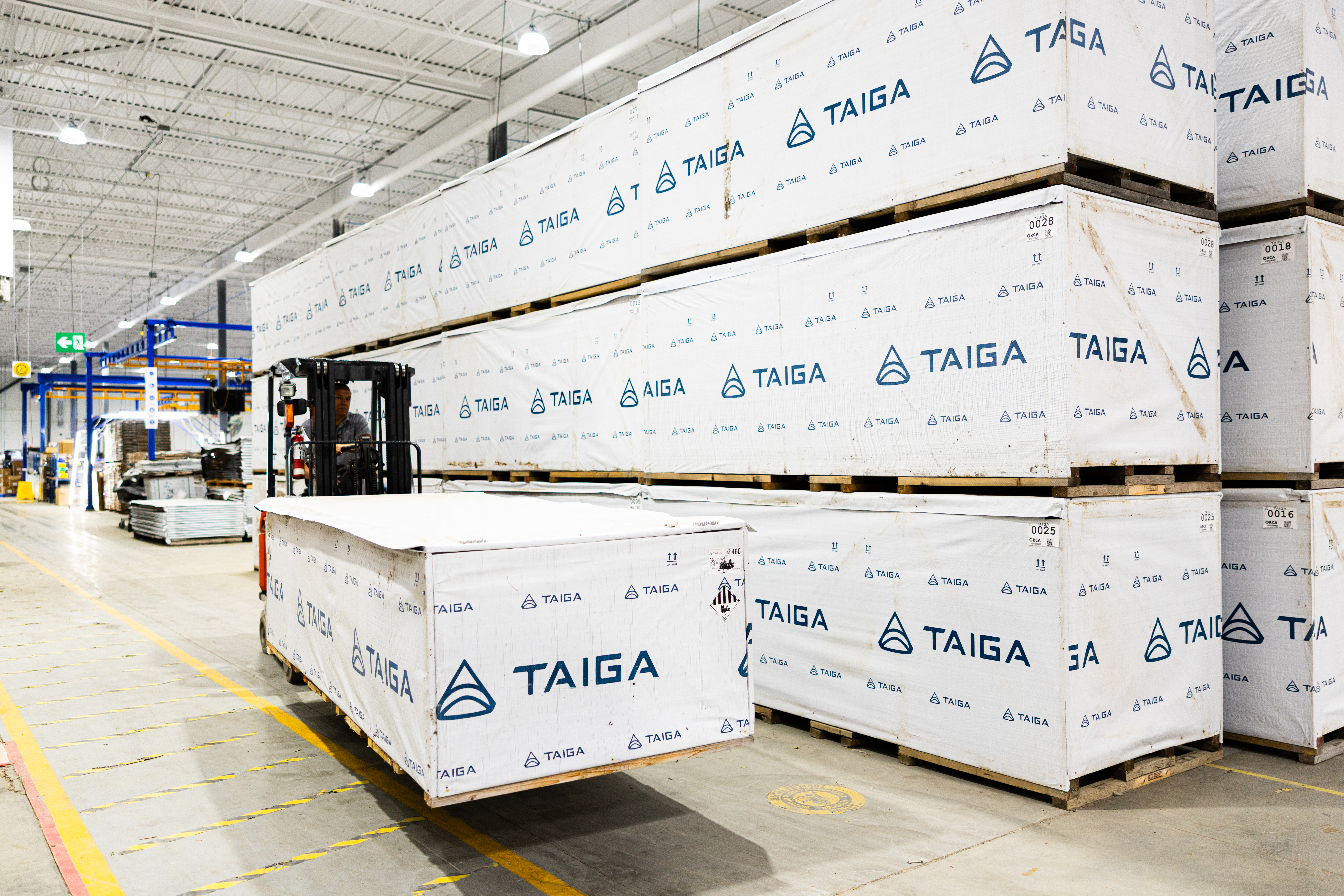 Taiga Snowmobile Crates