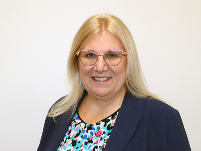 Christine Leister