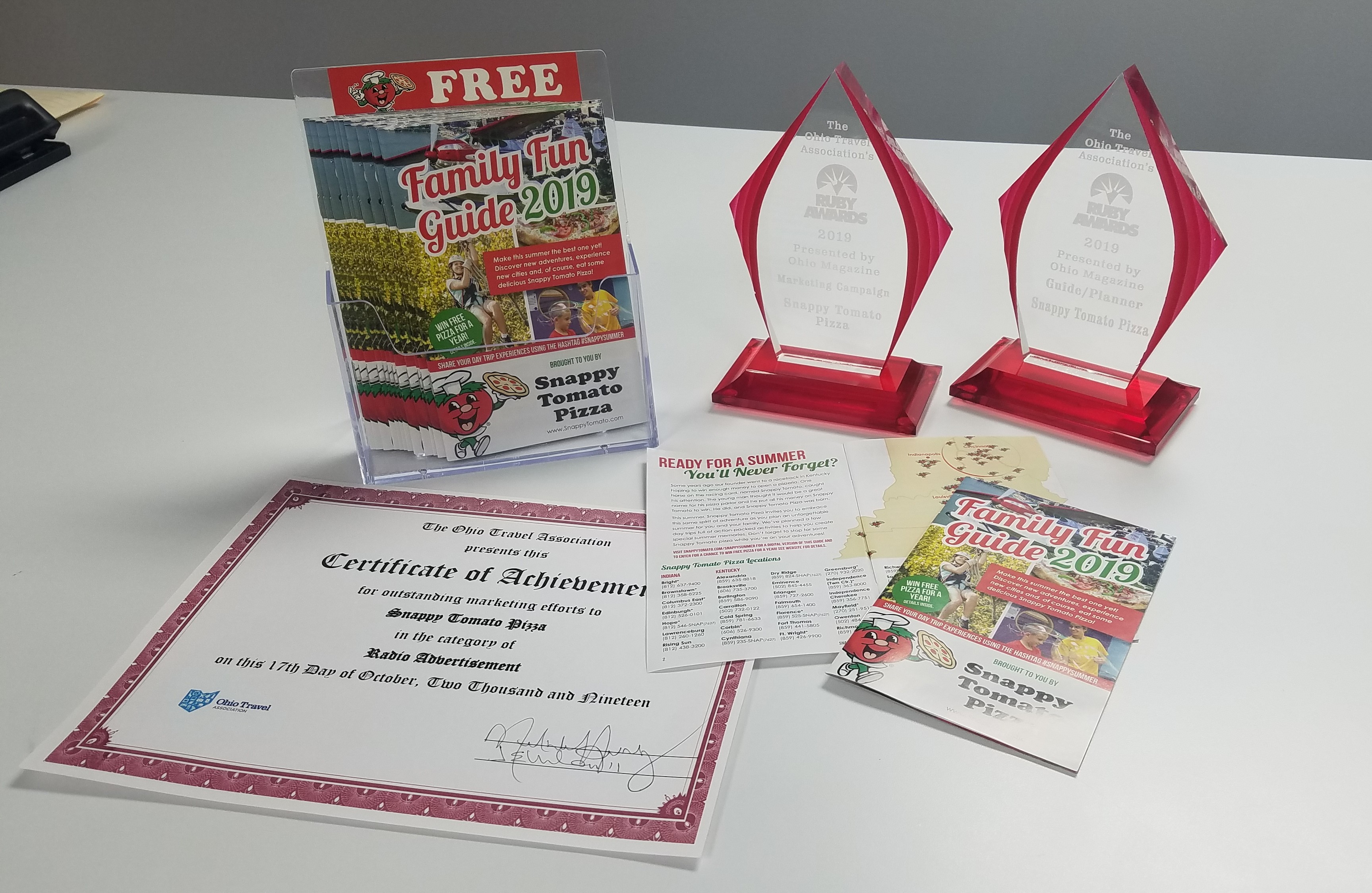 Ruby Awards Image:
Snappy Tomato Pizza Family Fun Guide 2019 marketing campaign named a Ruby Award winner, best in class by the Ohio Travel Association - www.OhioTravel.org
#Winner #OhioTravel #Pizza #SnappySummer #SnappyTomato
