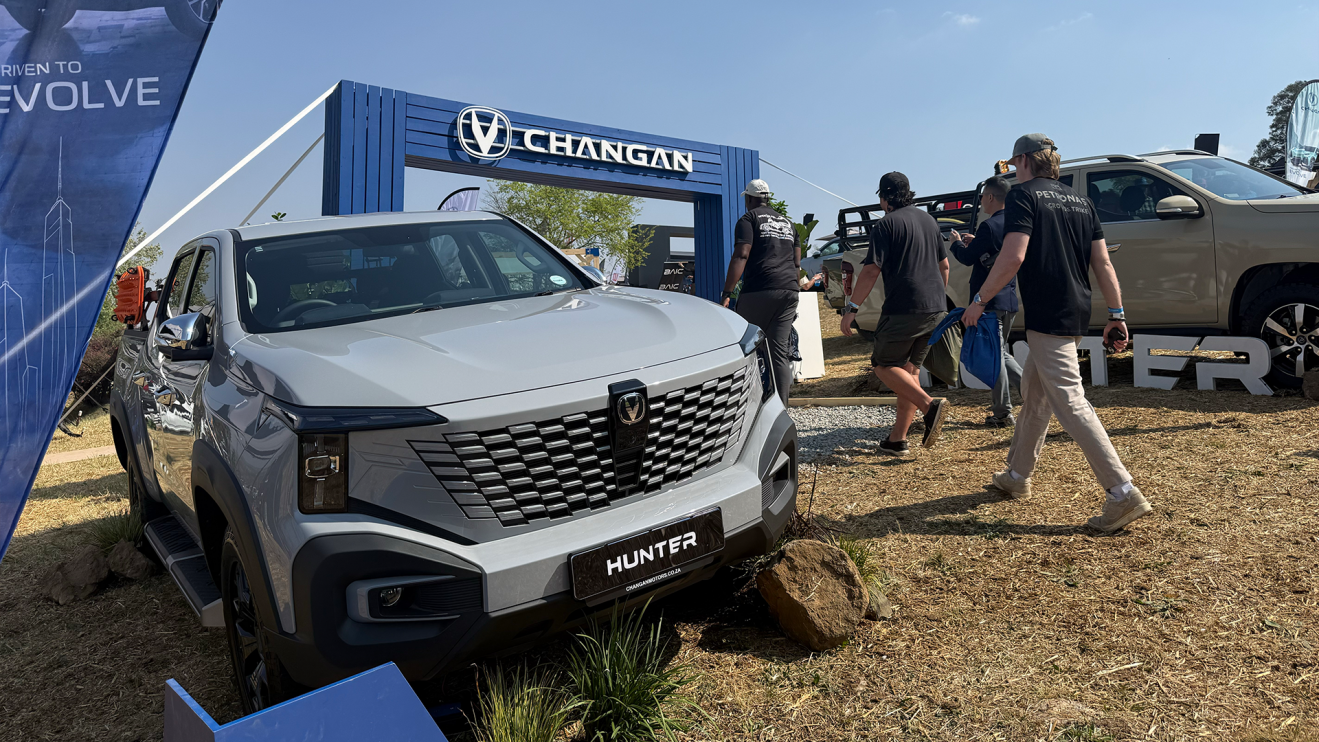 The DEEPAL S05 REEV offers an EV driving experience without range anxiety