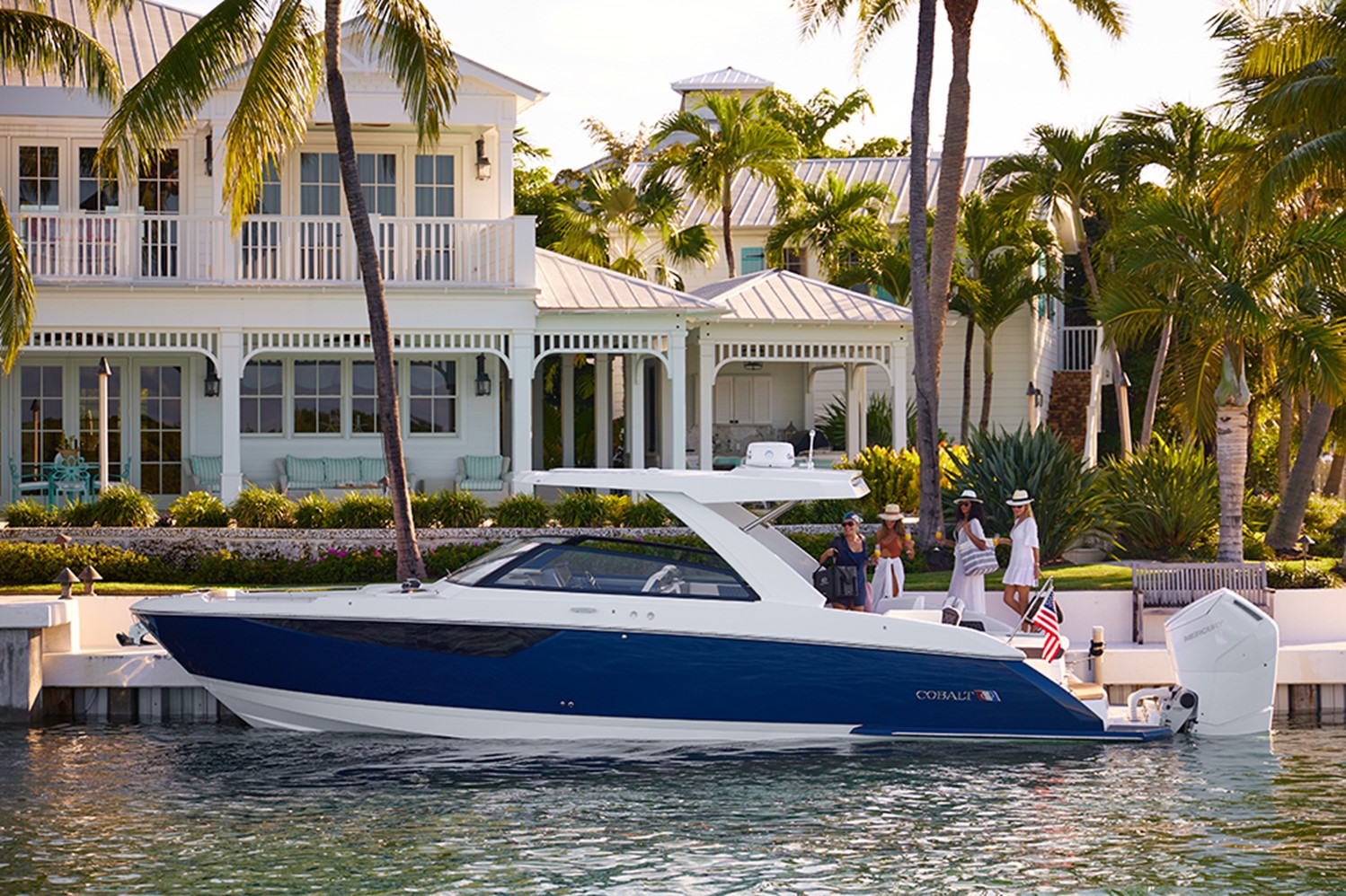 Cobalt Boats has announced the introduction of its all-new R35 Outboard luxury runabout.