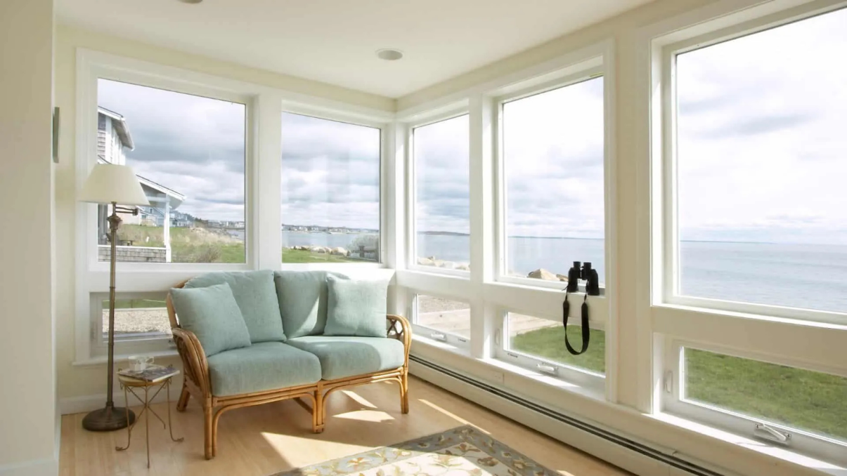 Vacation Homes Face Rising Storm Risks — But Many Coastal Properties Still Rely on Outdated Protection