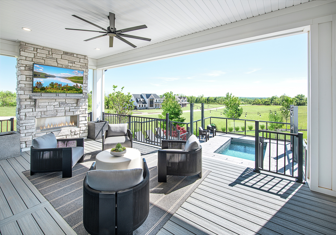 Woodford Glen by Toll Brothers 