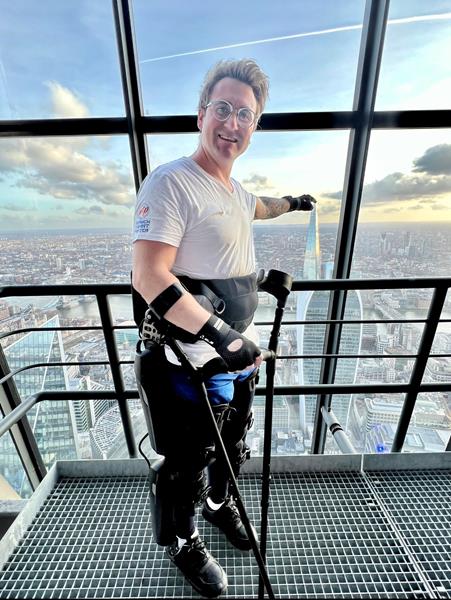 Simon Kindleysides World Record in ReWalk Exoskeleton
