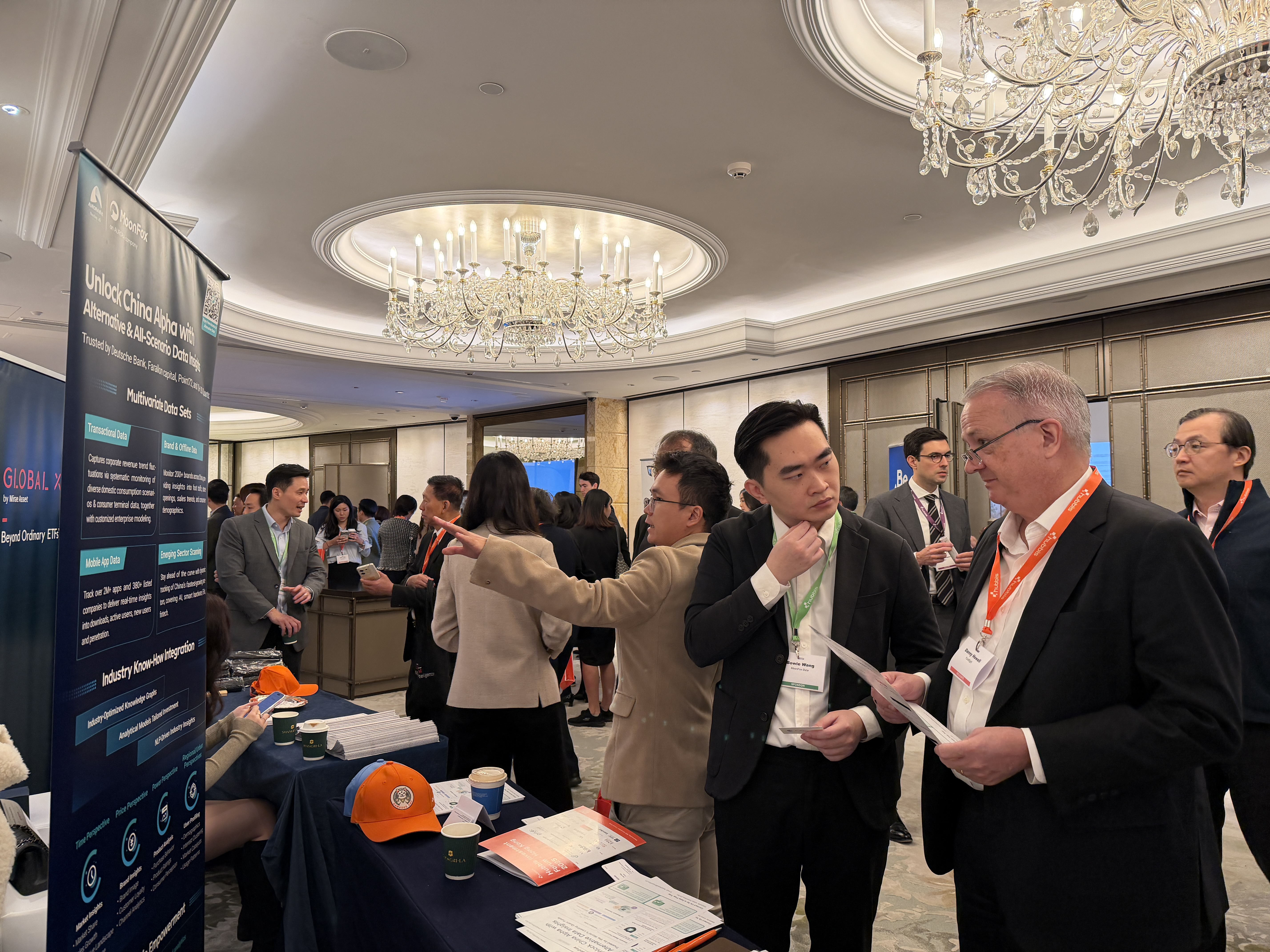 MoonFox Data Shines at Hubbis Investment Forum Hong Kong 