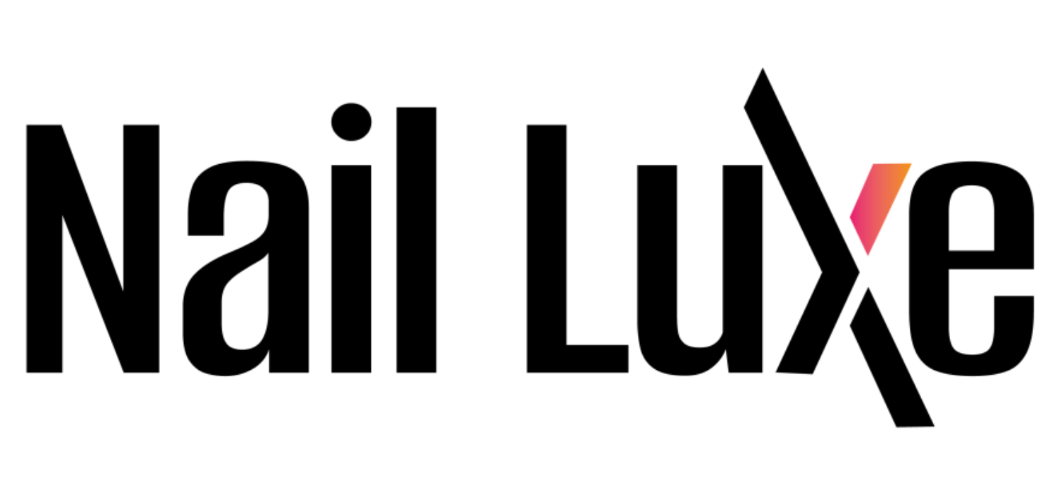 NailLuxe-Nail-Fungus logo.png