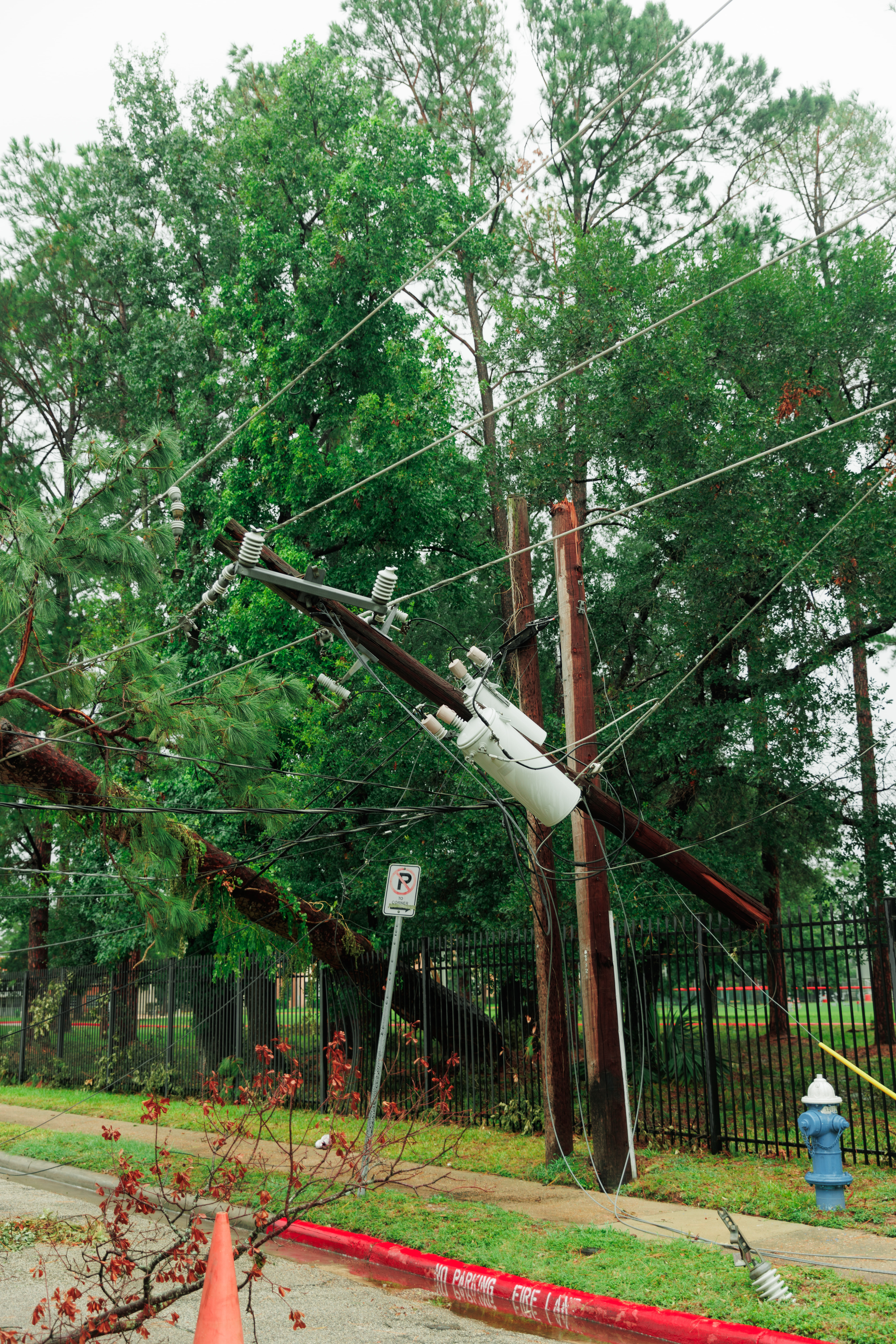 Hurricane-Beryl-Lines-Down