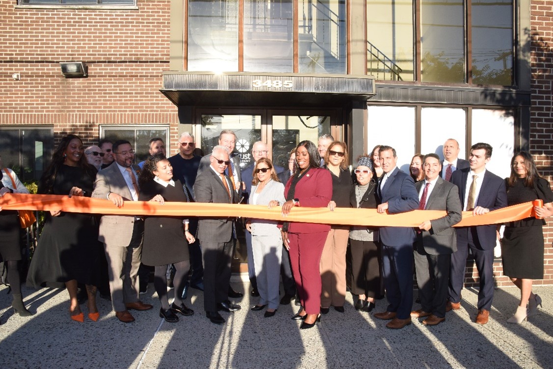 Elected officials and business community leaders gathered for a ribbon- cutting ceremony celebrating the opening of an Orange Bank & Trust Company branch location on E. Tremont Avenue in the Bronx.
