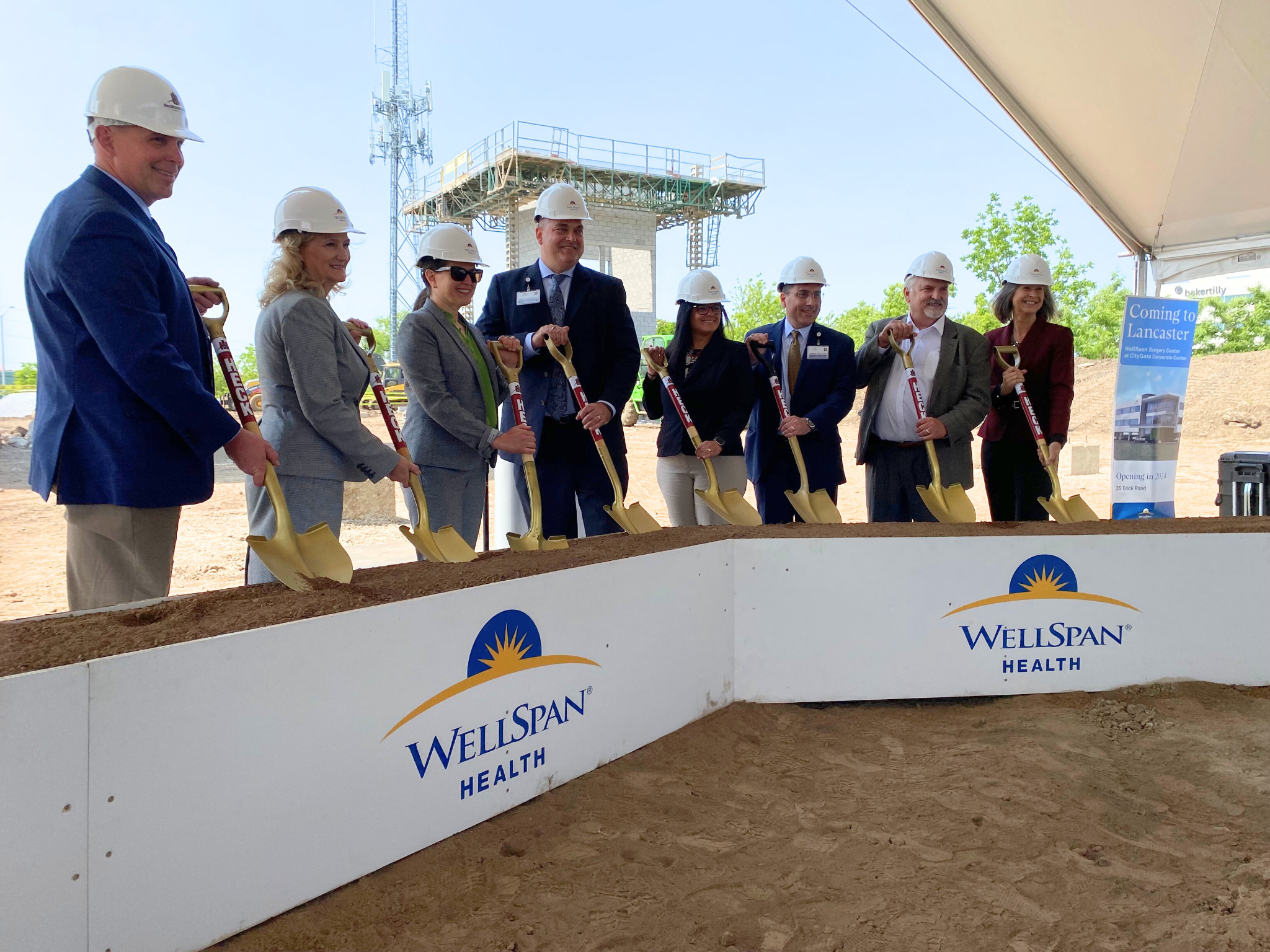 WellSpan and community leaders ceremonially break ground on the WellSpan Surgery Center at CityGate Corporate Center.