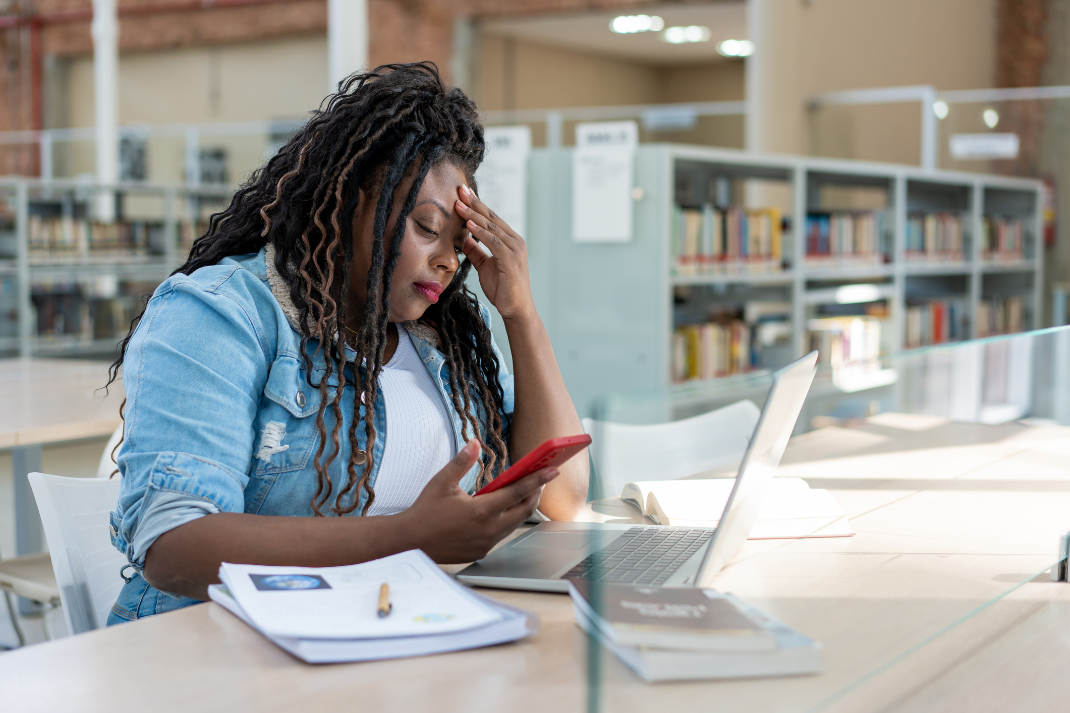 Counslr has entered into a partnership with Bethel College. This initiative will enable Bethel College’s students and faculty to access Counslr’s 24/7/365 text-based mental health support platform, any time, anywhere.