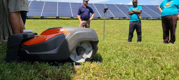 SLR-Husqvarna Automower® deployed at Tennessee solar project