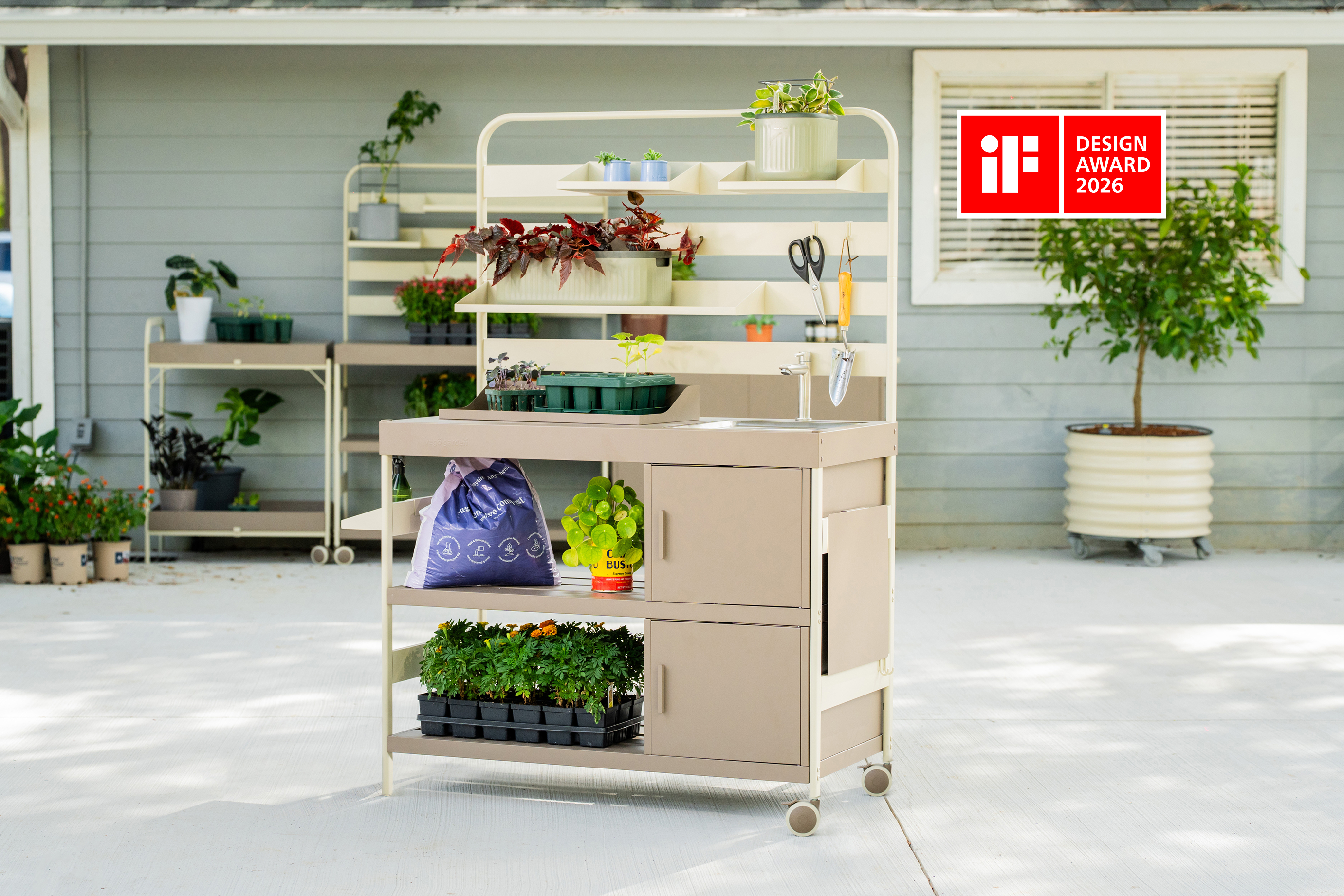 Vego Garden Wins 2026 iF Design Award for Potting Bench & Prep Series