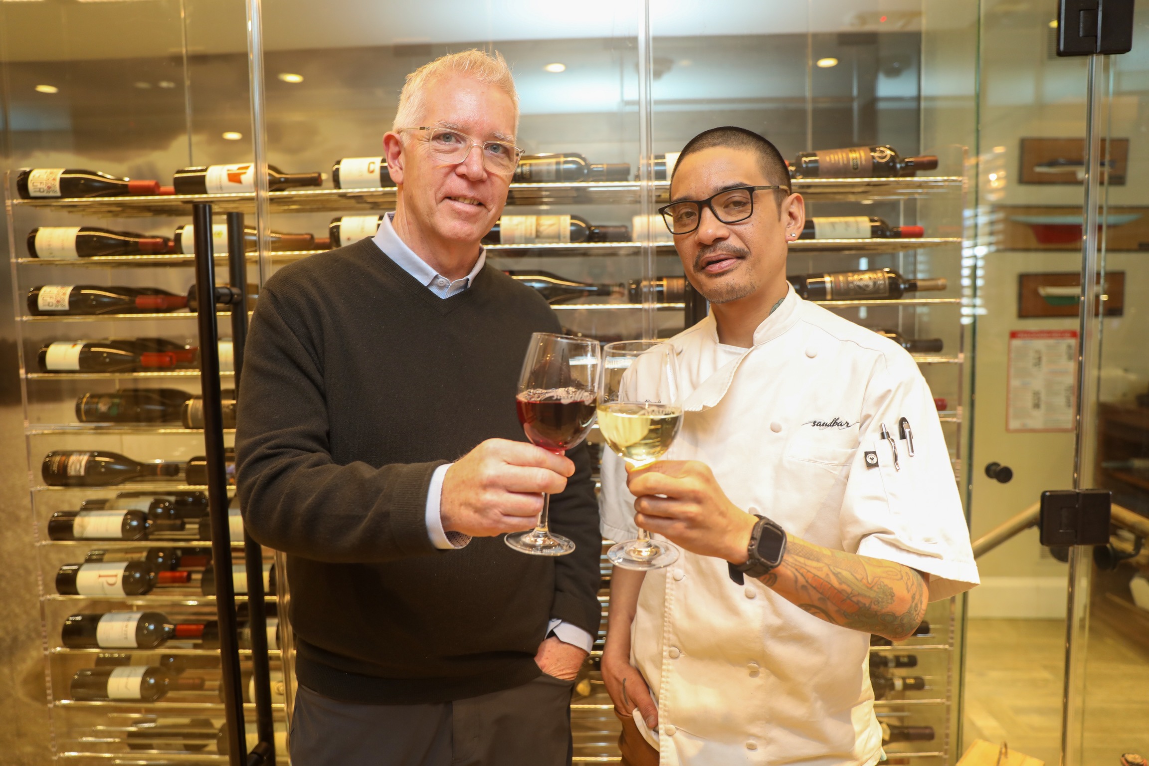 85C0C9DC-CEE8-444C-9DF1-8D62647EFC17