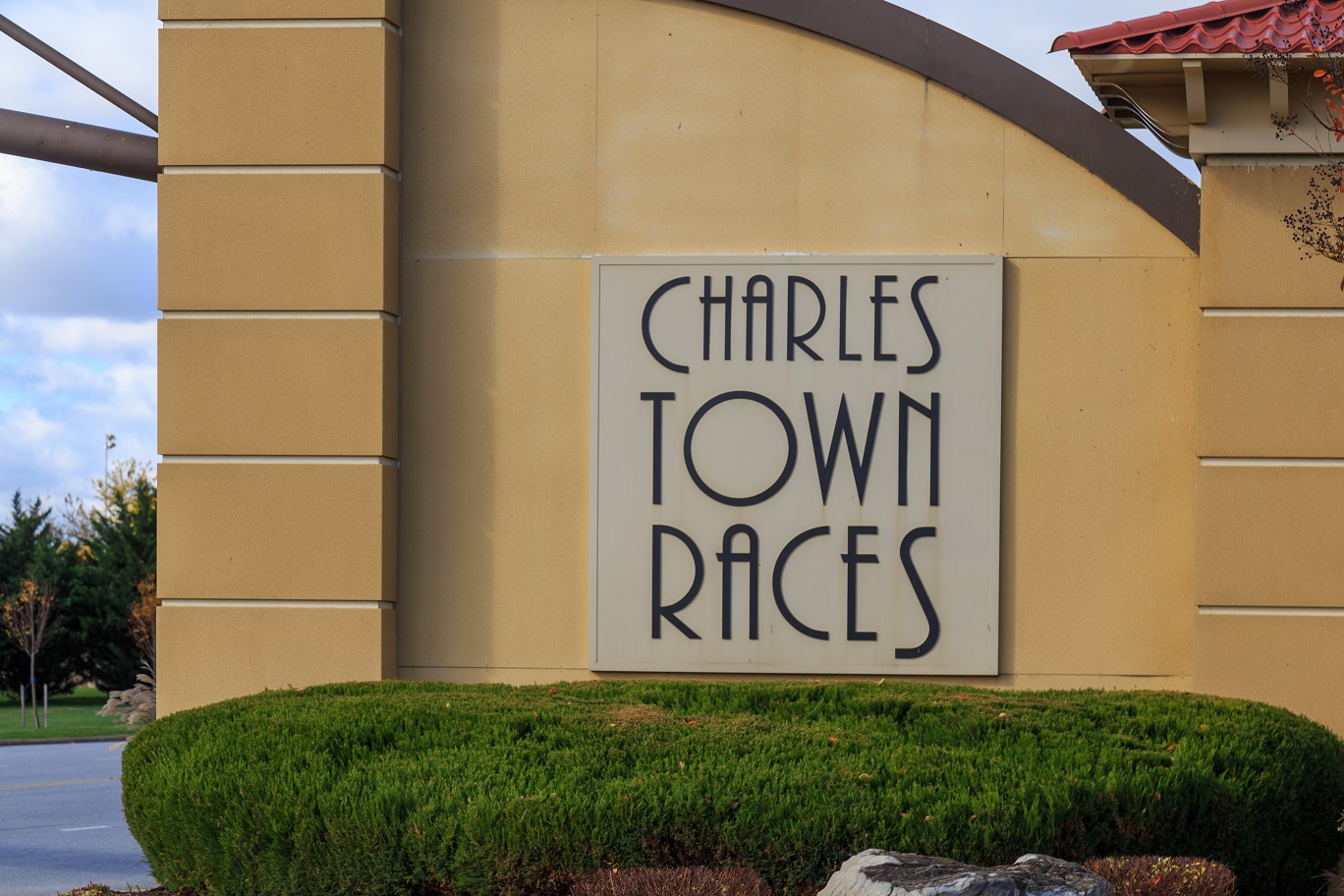 Charles Town, WV: Entrance sign at the Hollywood Casino Charles Town Races complex operated by Penn National Gaming on November 3, 2018, in Charles Town, WV where the highest number of horse deaths at any one track have occurred in 2021. 

Photo credit: Shutterstock royalty-free stock photo ID: 1640257198
By George Sheldon