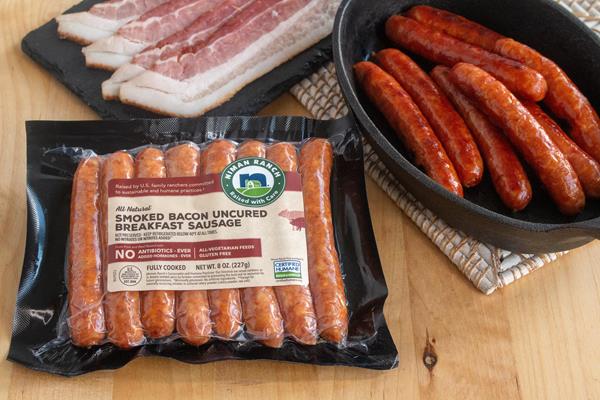 Niman Ranch’s Uncured Bacon Breakfast Sausages are made from the highest quality, Certified Humane® meat sourced from small, independent family farmers and ranchers who raise their livestock on pasture and in deeply bedded pens, sustainably and using no antibiotics or hormones—ever. The fully cooked heat-and-eat links are gluten free and have no added nitrates or nitrites.