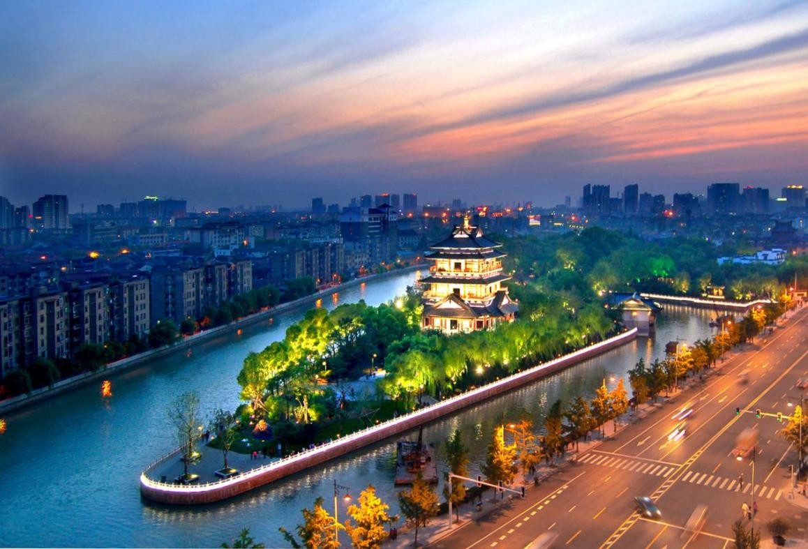 The Yizhou Pavilion-Where Su Dongpo Came Ashore