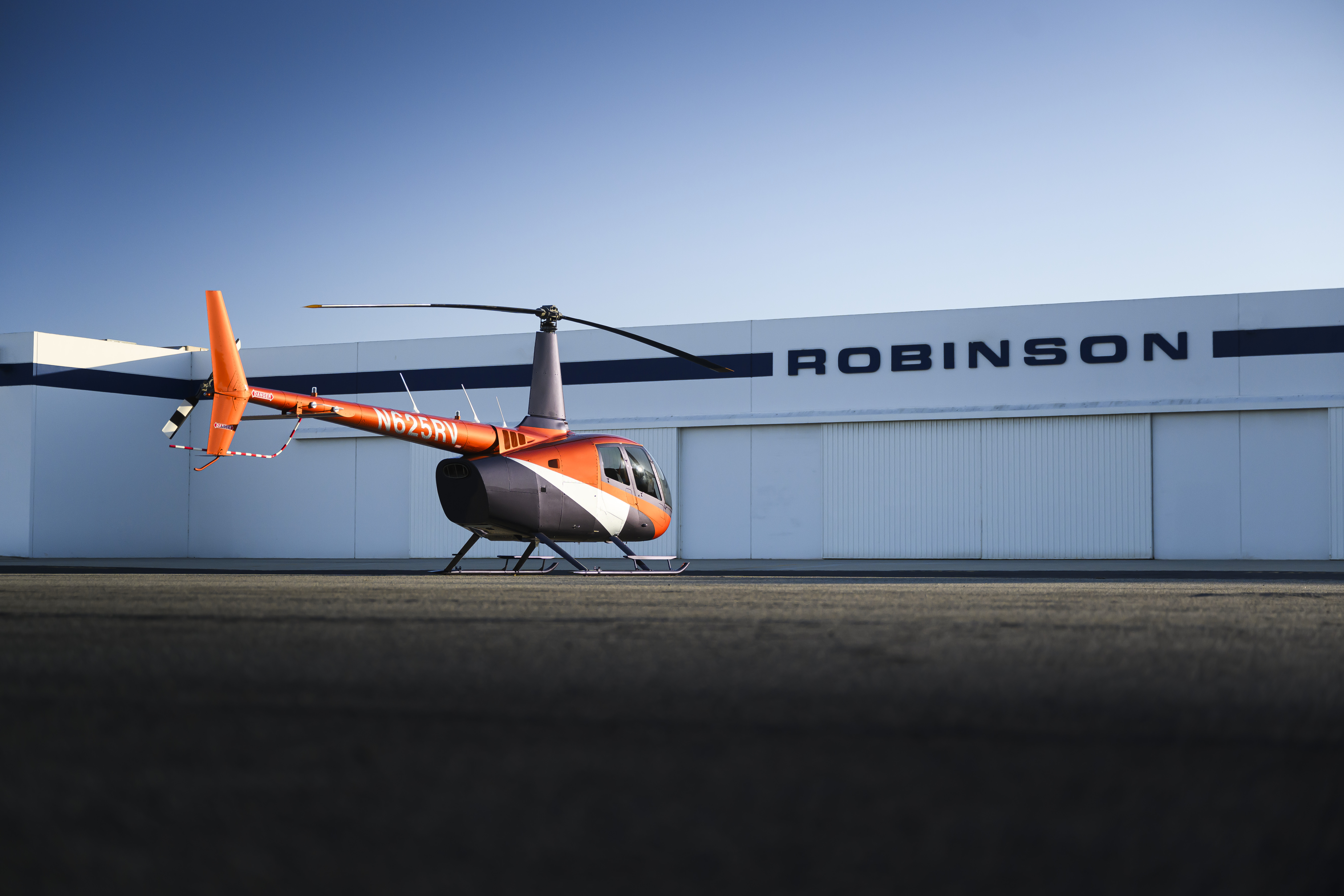 Robinson R66 NxG Riviera