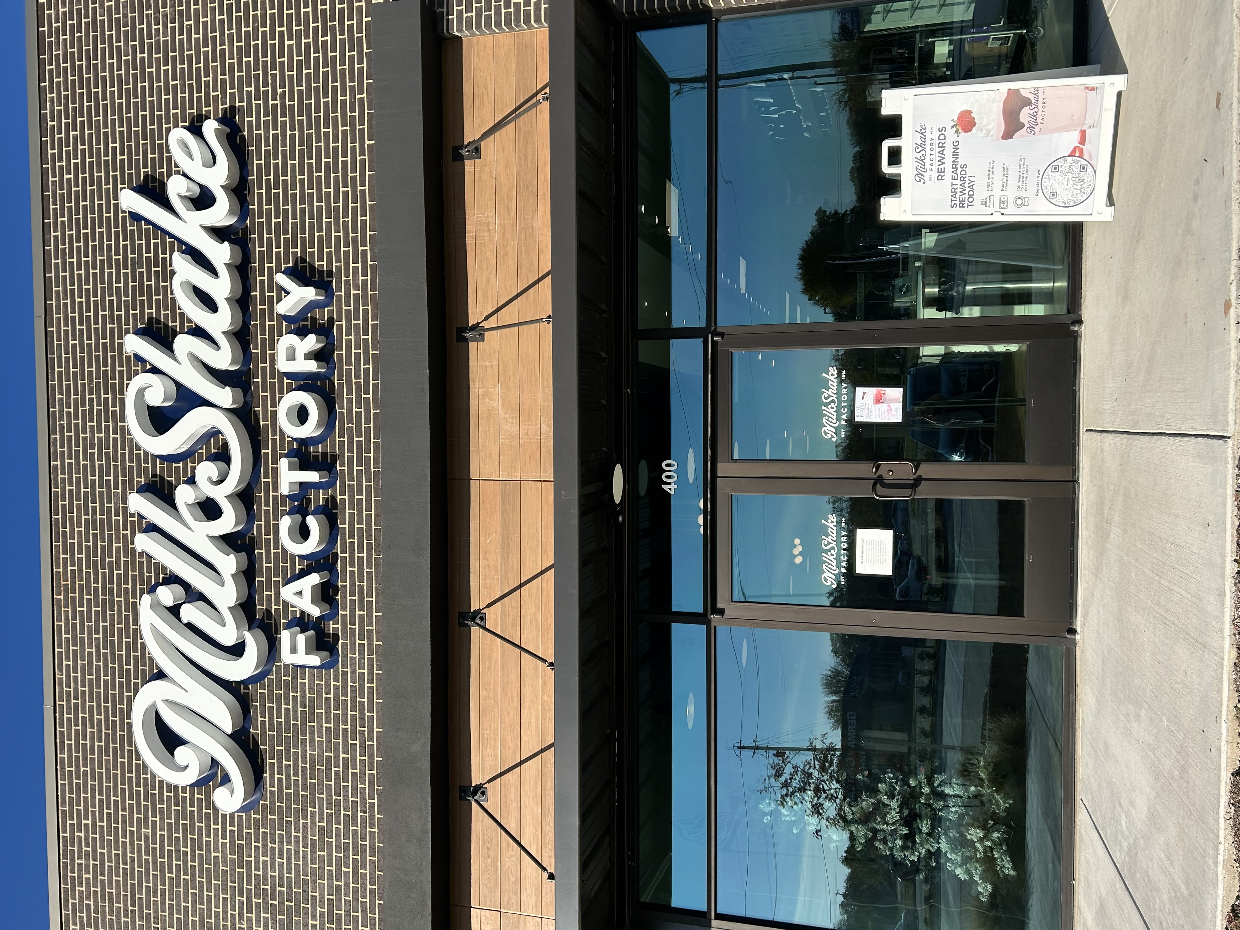 MilkShake Factory is poised to become a go-to destination for dessert lovers in Grapevine. Its proximity to popular family attractions like Great Wolf Lodge & Historic Downtown Grapevine makes it an ideal spot for a delicious stop on a day of fun-filled adventures.