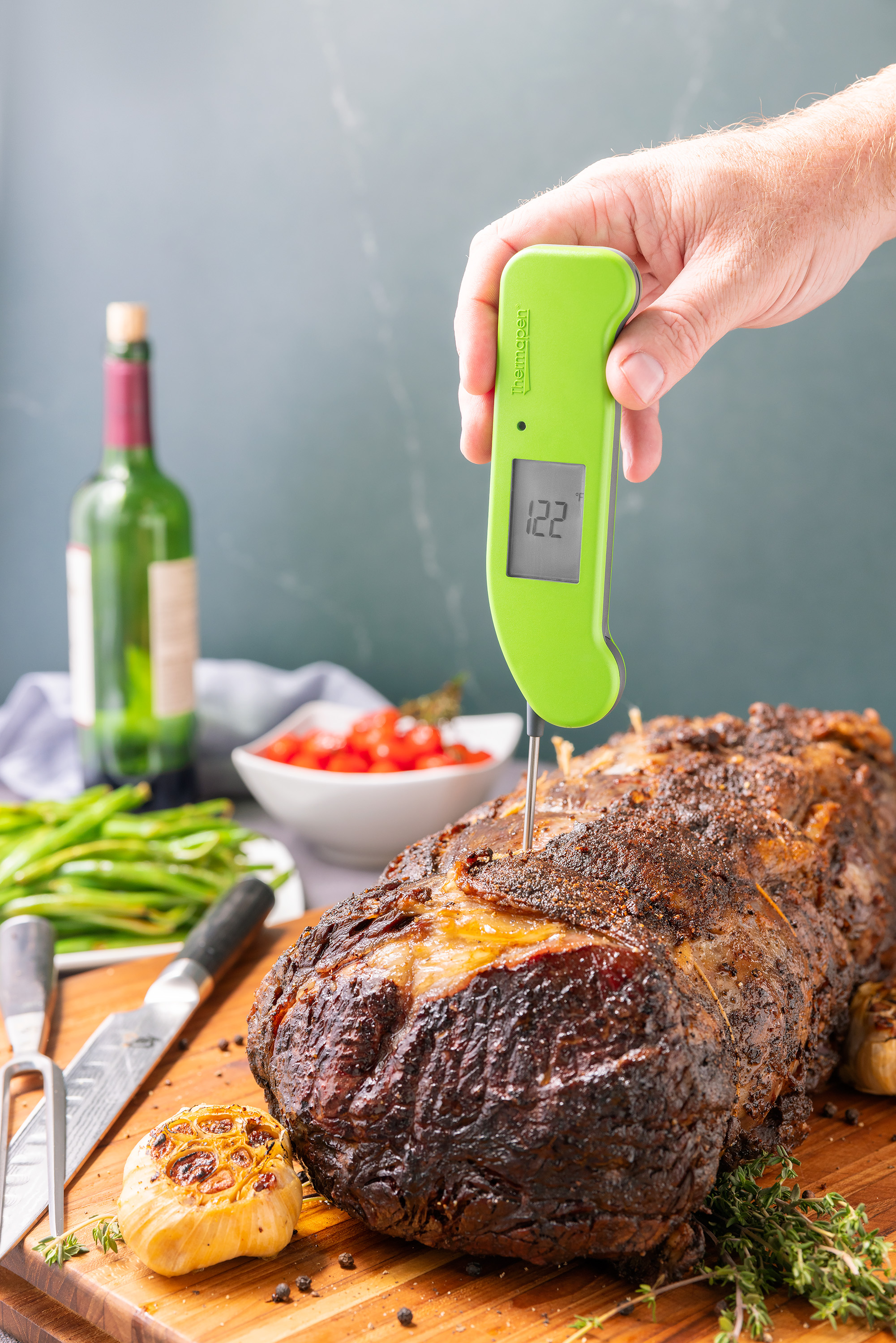 WORLD'S FIRST ONE-SECOND INSTANT READ THERMOMETER, THERMAPEN ONE IS A MUST  FOR EVERY FOOD LOVER'S GIFT GUIDE